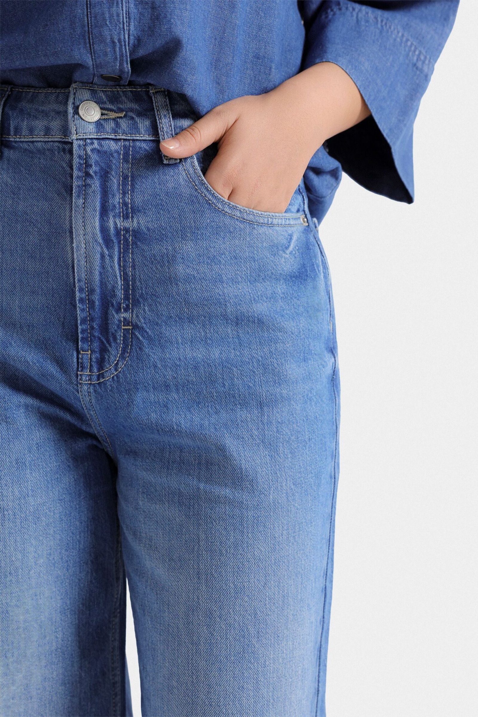 Wide Leg Baggy Jeans - Image 2