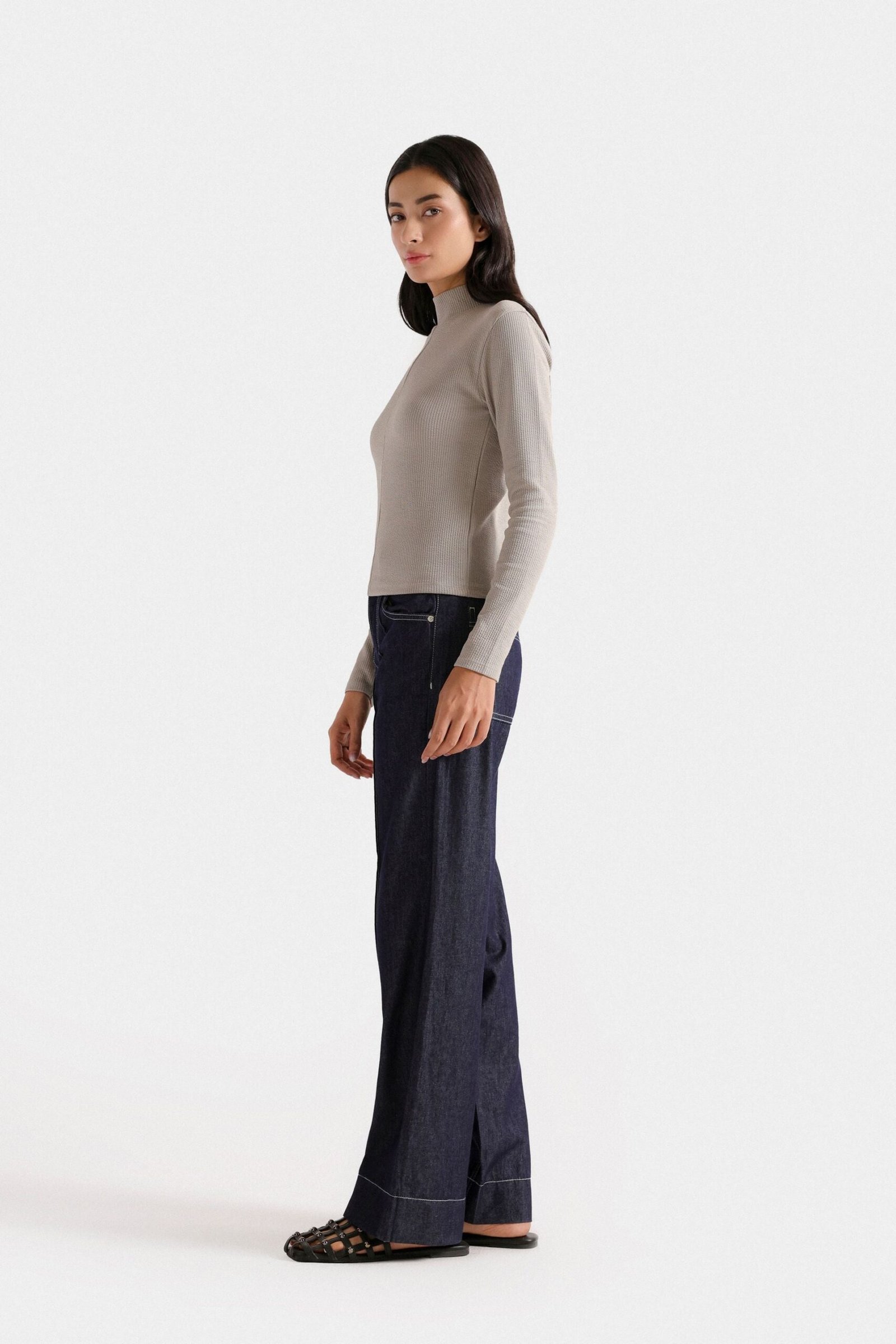 Grungy Wide-Leg Jeans - Image 3