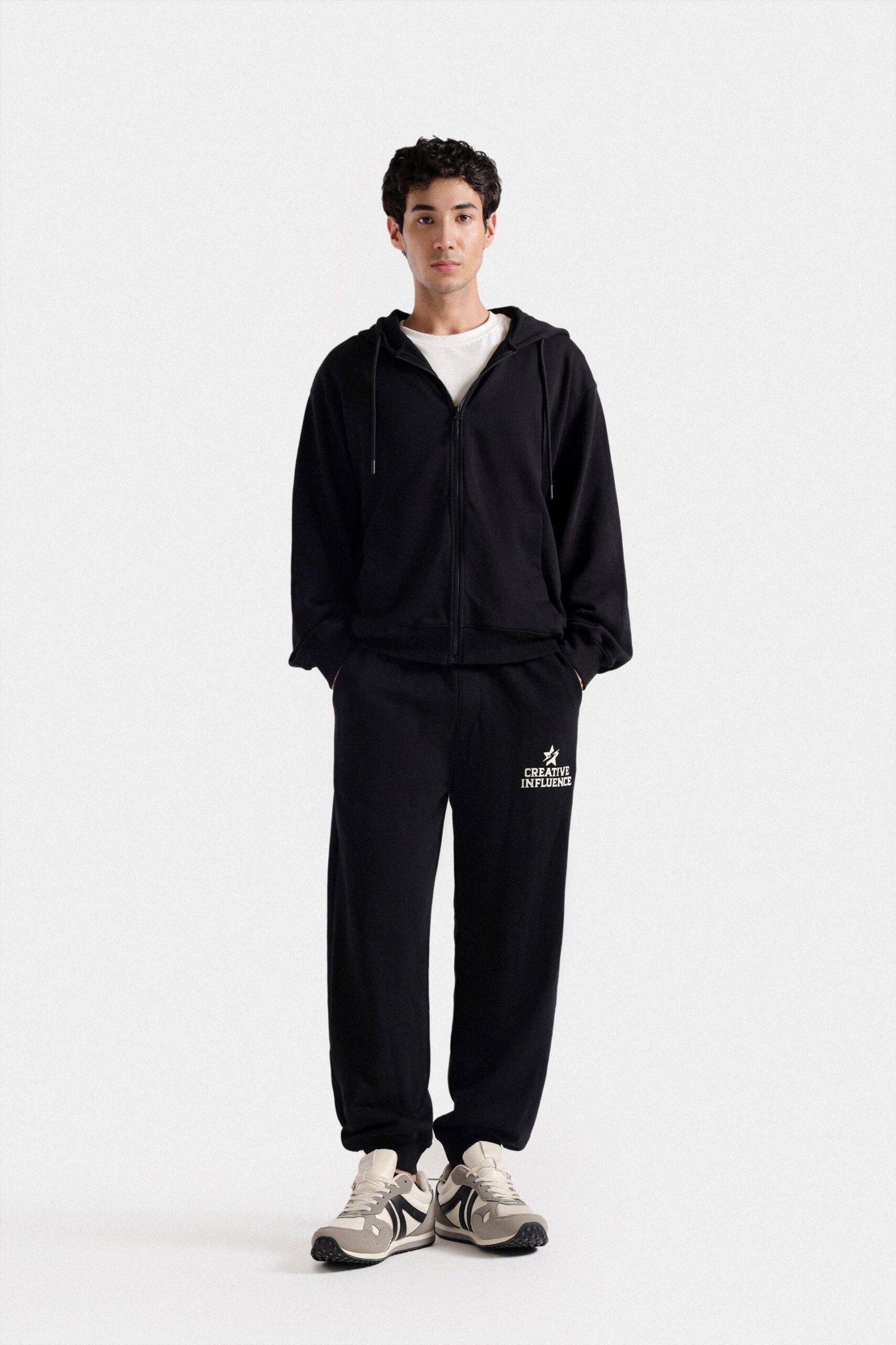 Basic Zipper Hoodie - Image 8