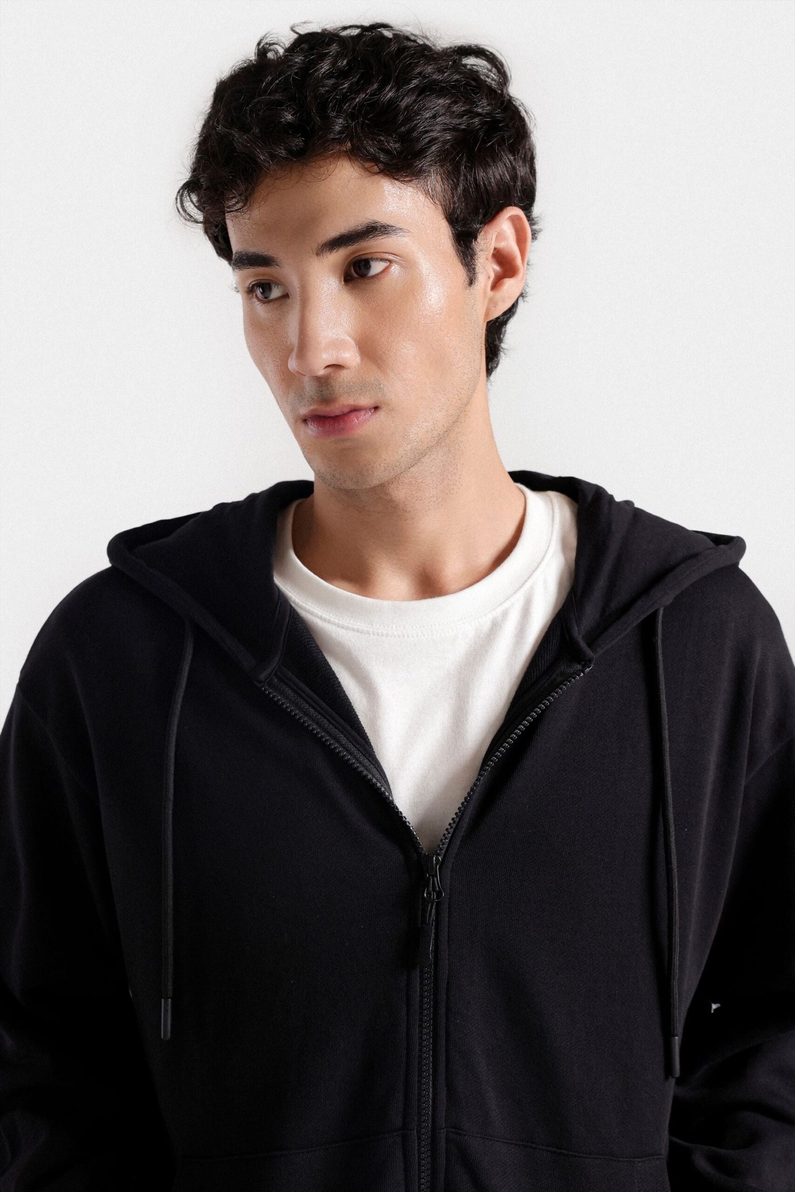Basic Zipper Hoodie - Image 9