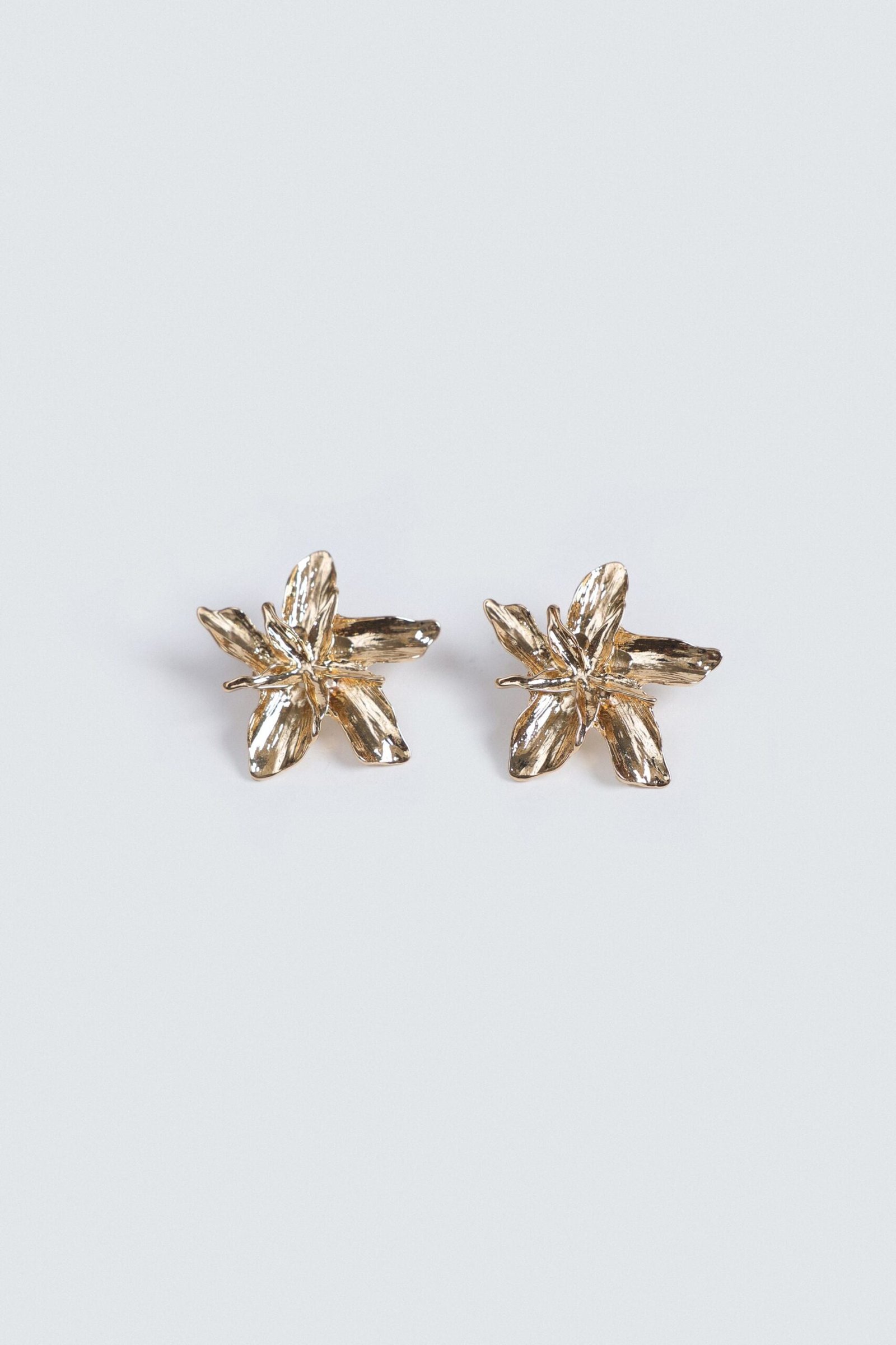 Floral Stud Earrings