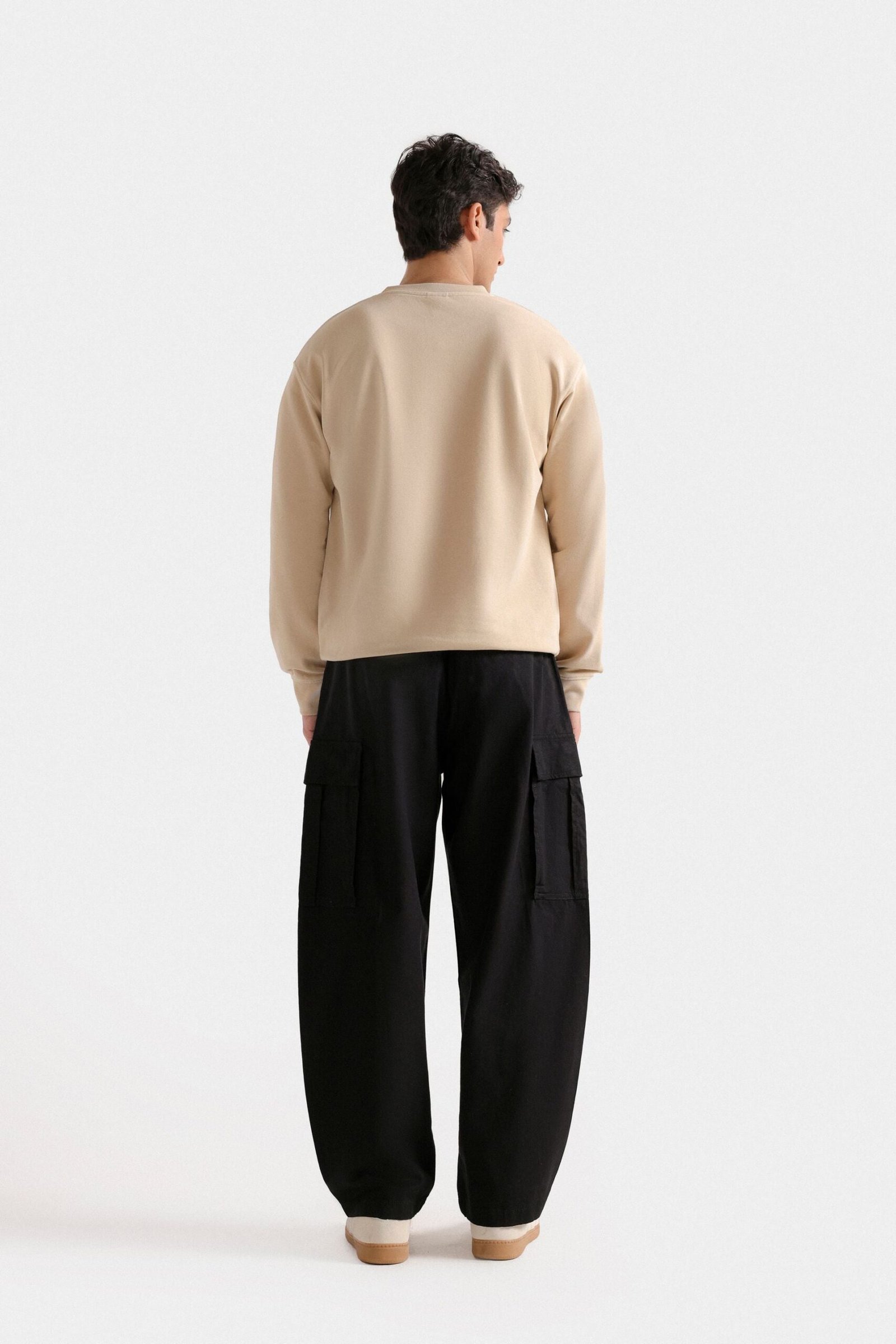 Basic Sweatshirt - Image 11