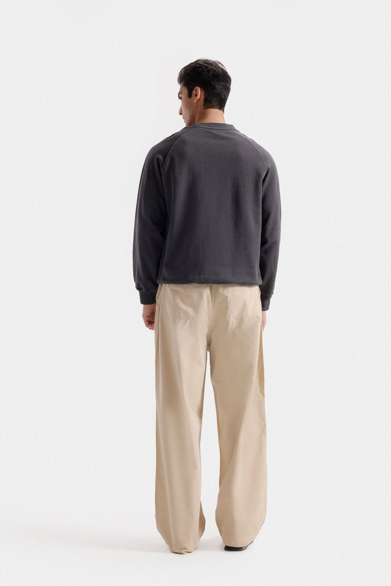 Raglan Sleeve Sweatshirt - Image 4