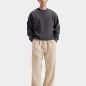 Raglan Sleeve Sweatshirt