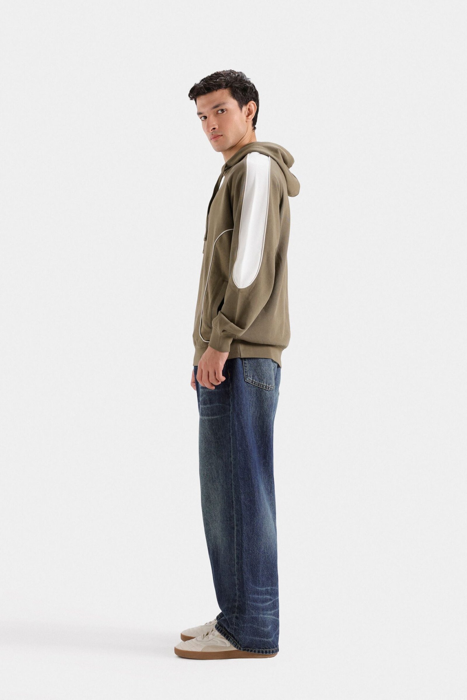 Raglan Color Block Hoodie - Image 3