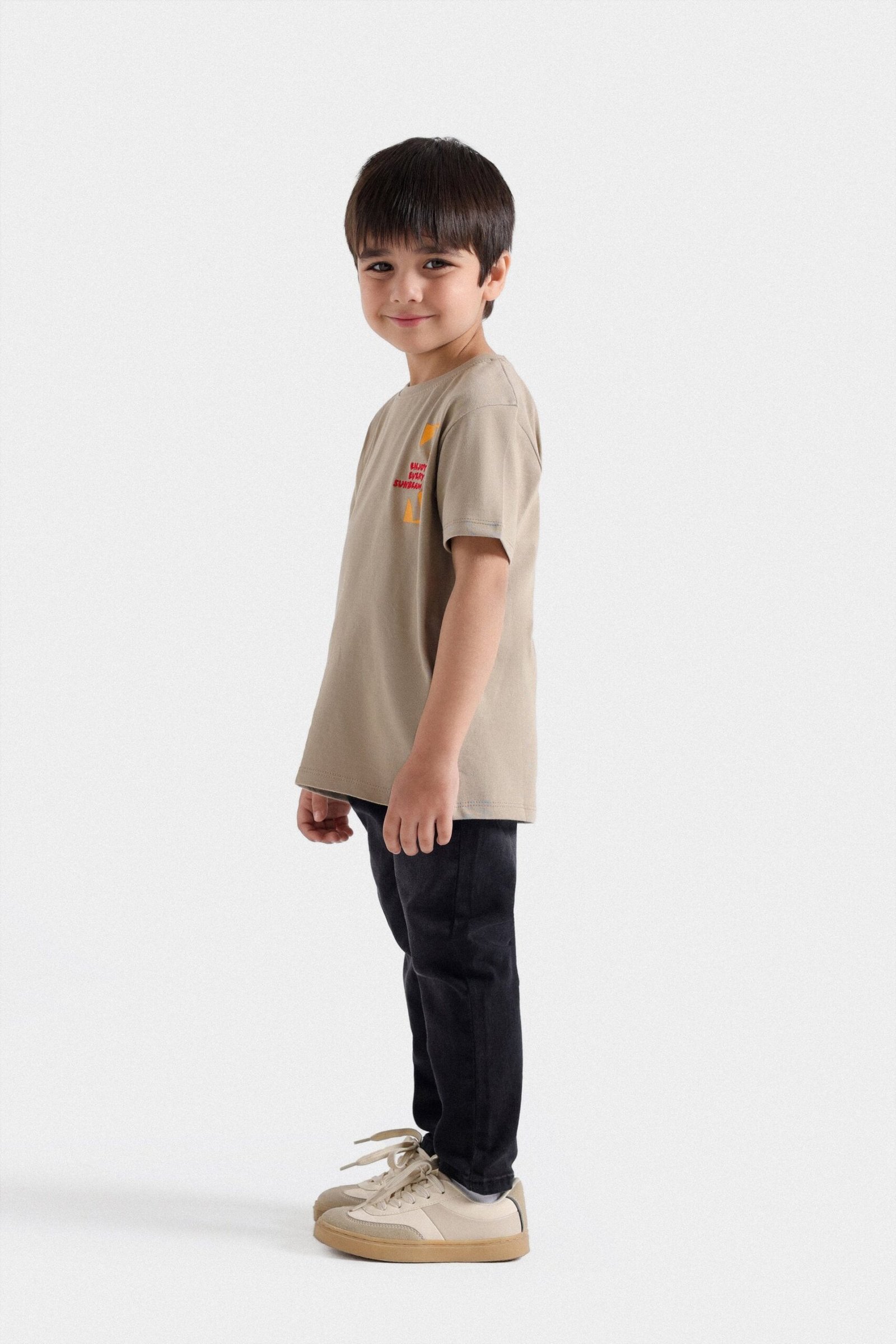 Embroidered Graphic T-Shirt - Image 5