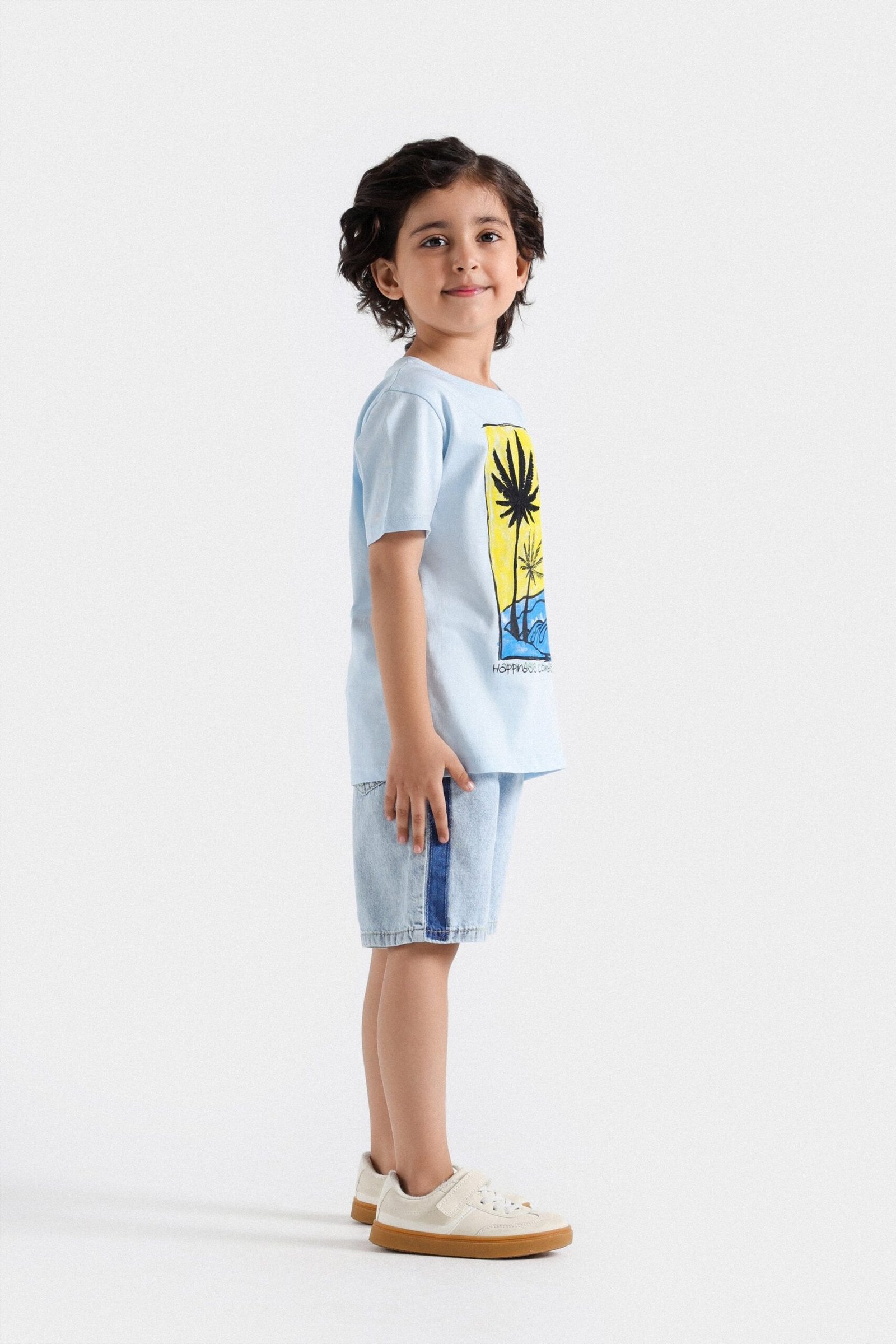 Sunset Graphic T-Shirt - Image 5