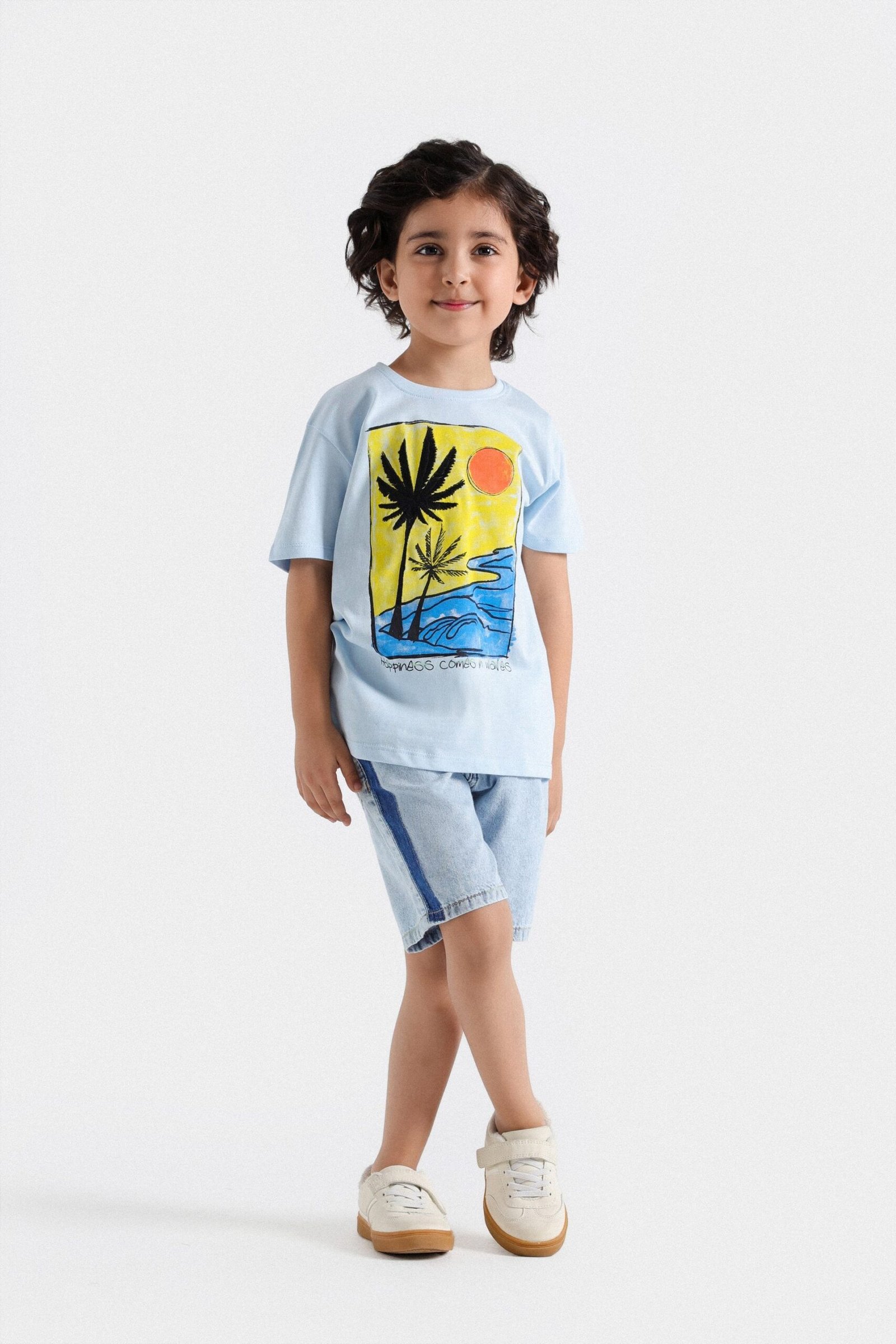 Sunset Graphic T-Shirt - Image 4
