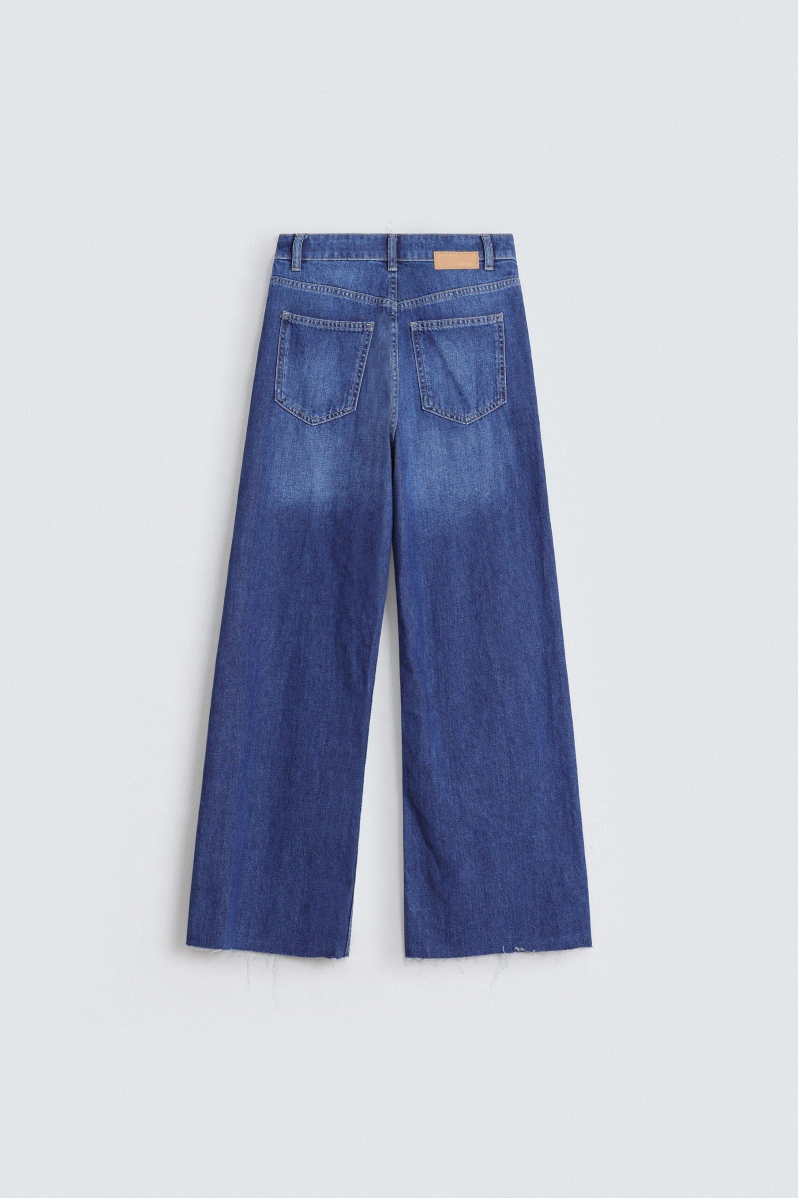 Wide Leg High Rise Jeans - Image 8