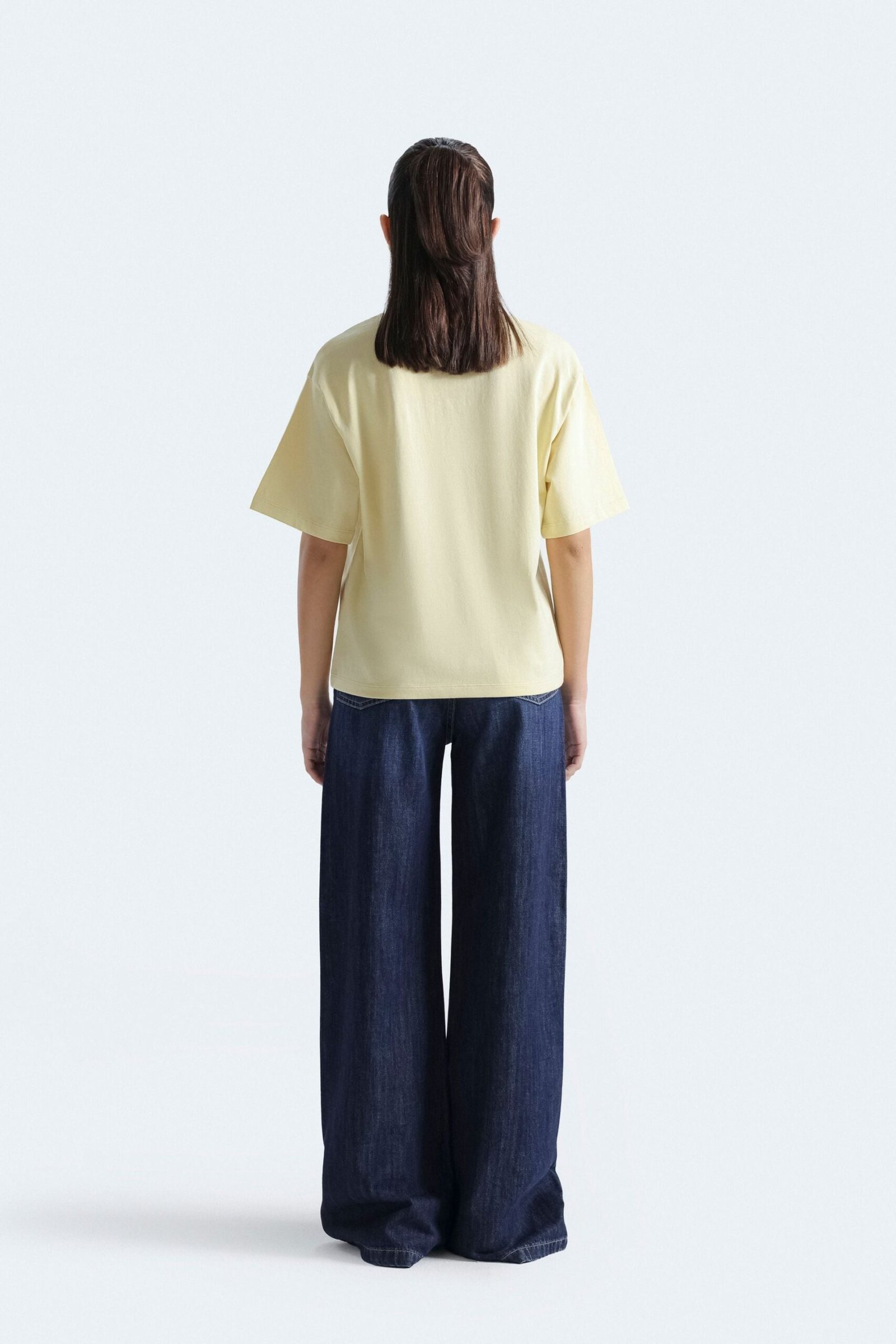 High-Waist Wide Leg Jeans - Image 7