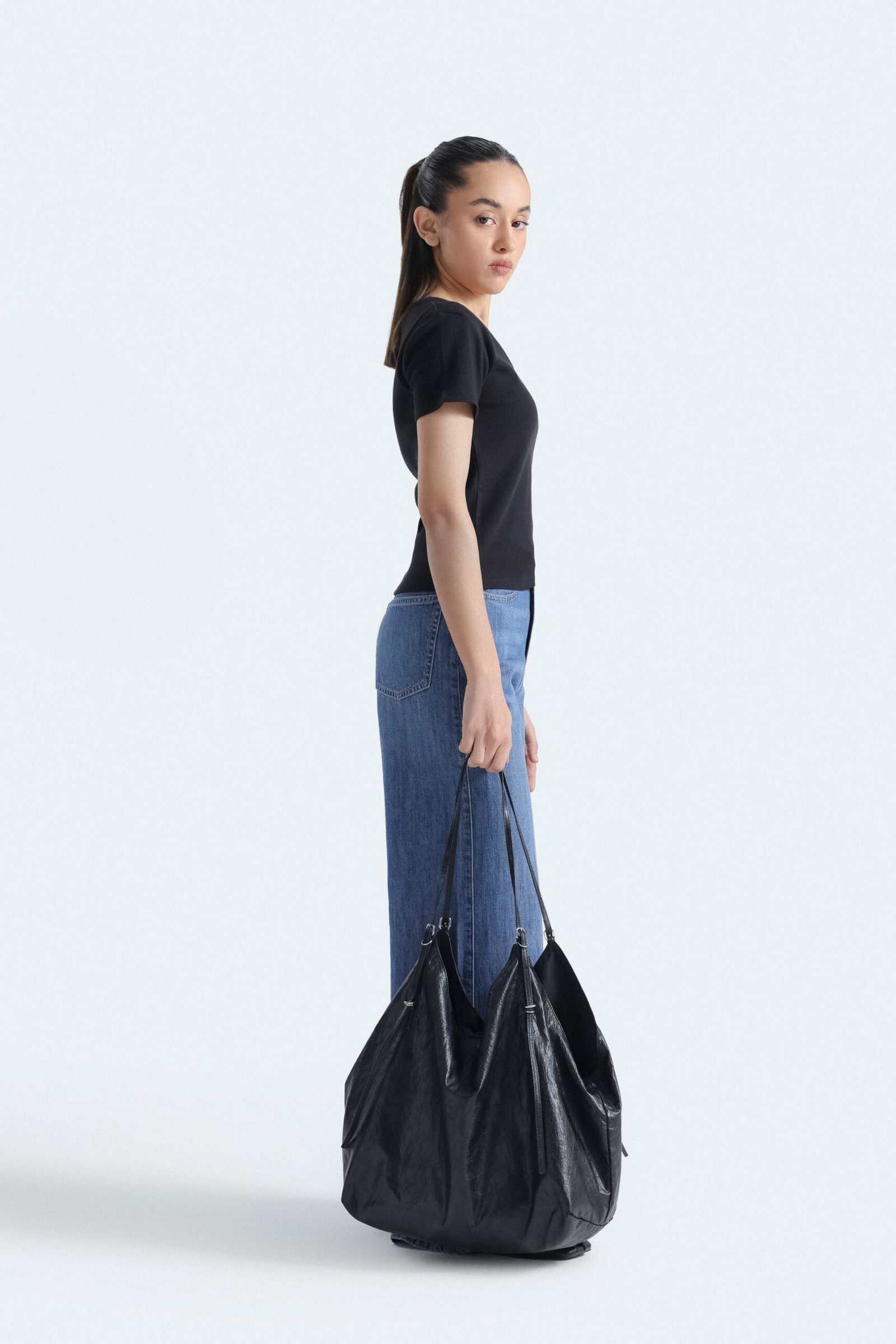 High-Waist Wide Leg Jeans - Image 14