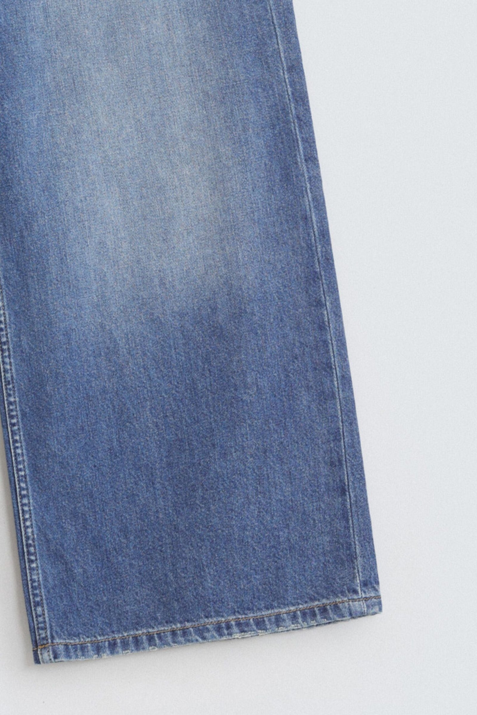 High Waist Wide Leg Jeans - Image 7