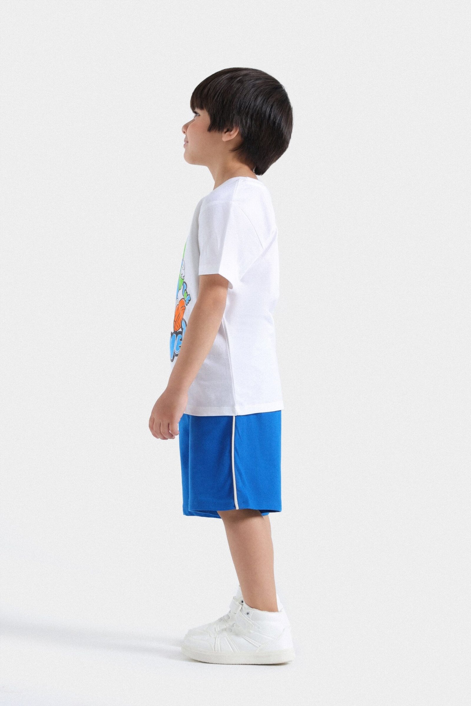 Graphic T-Shirt - Image 5