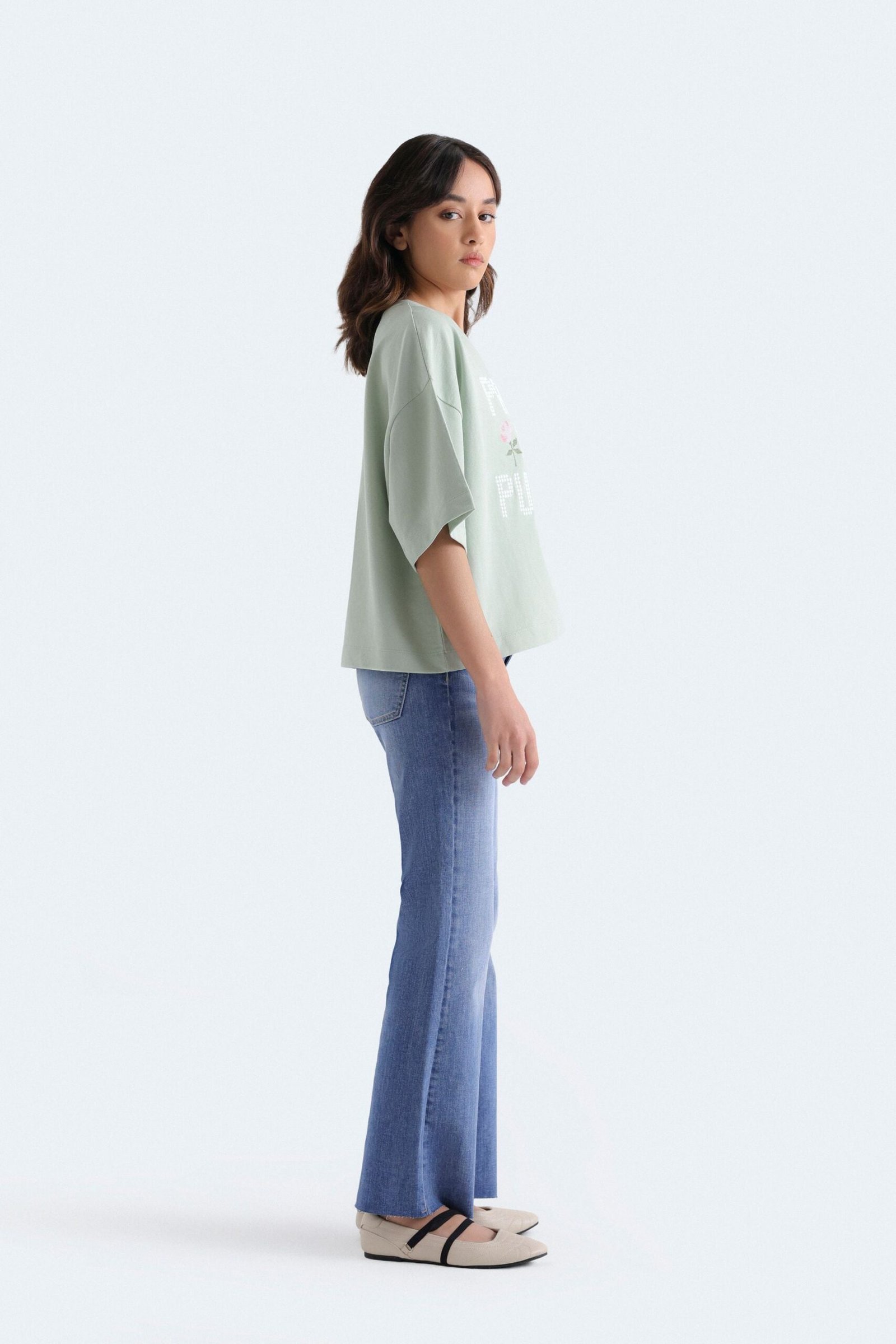 Flared Fit Jeans - Image 3