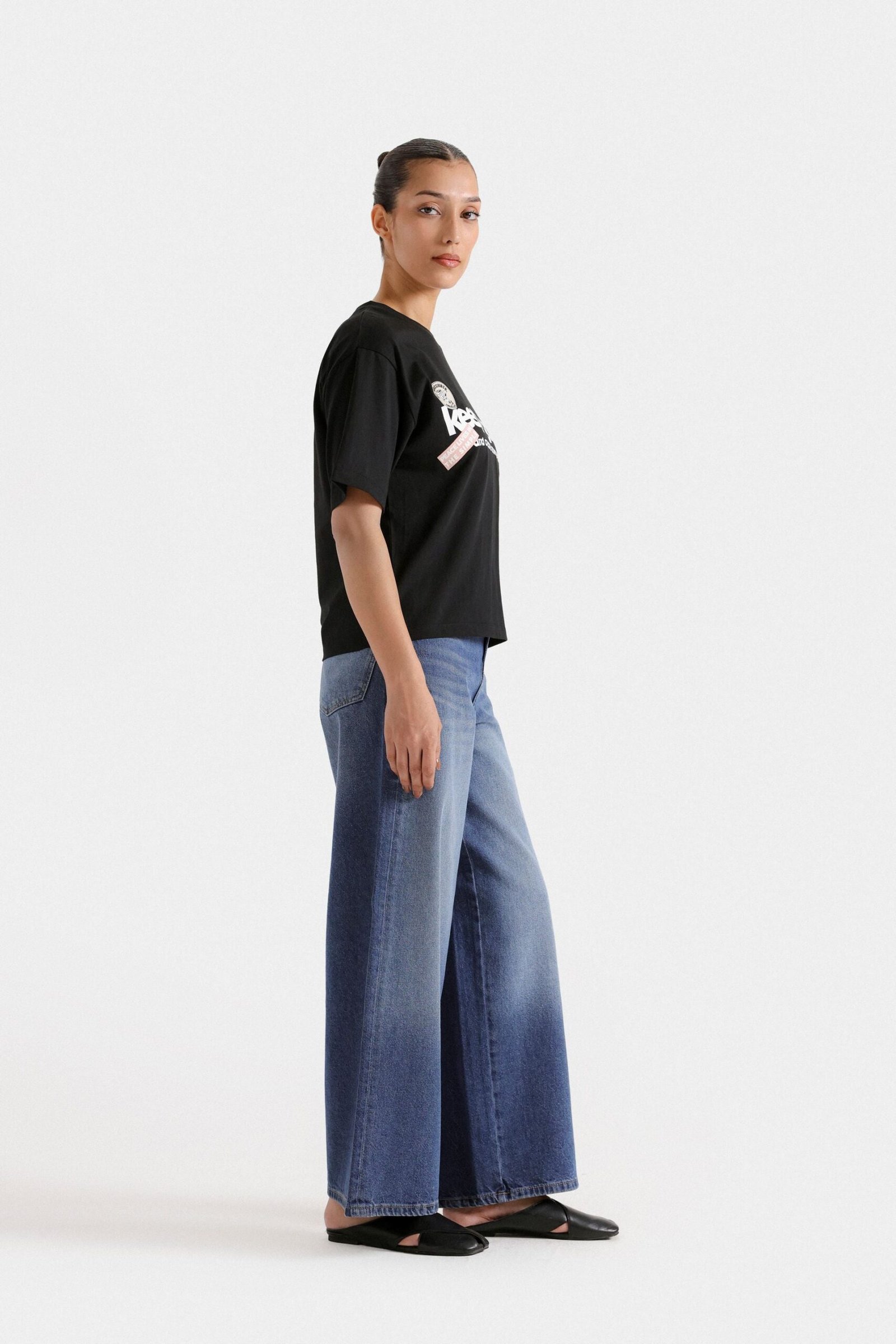 Wide Leg High Rise Jeans - Image 3