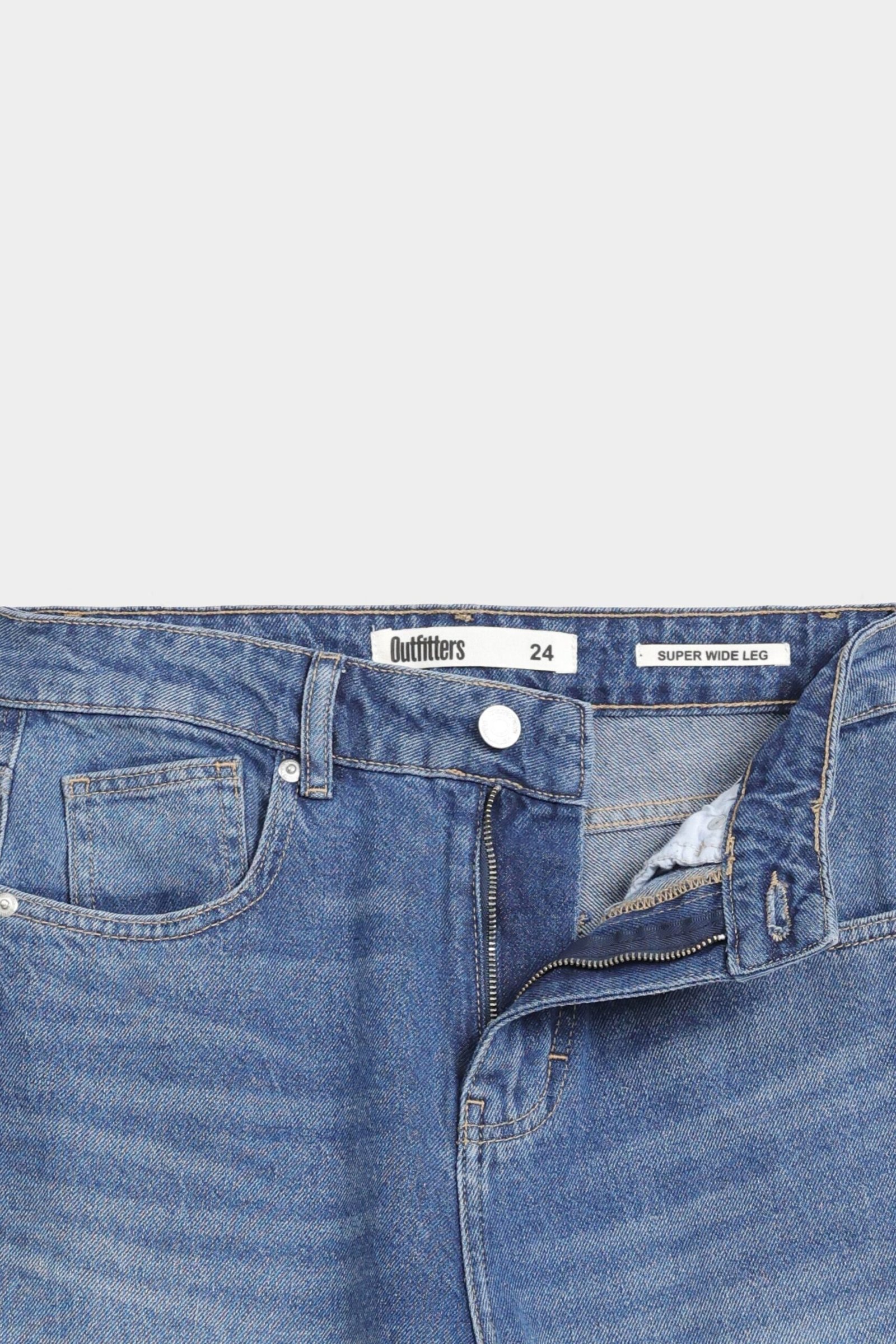 Wide Leg High Rise Jeans - Image 6