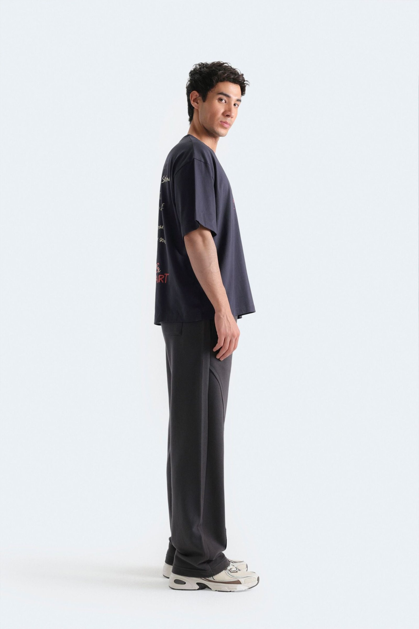 Relaxed Fit Trousers - Image 10