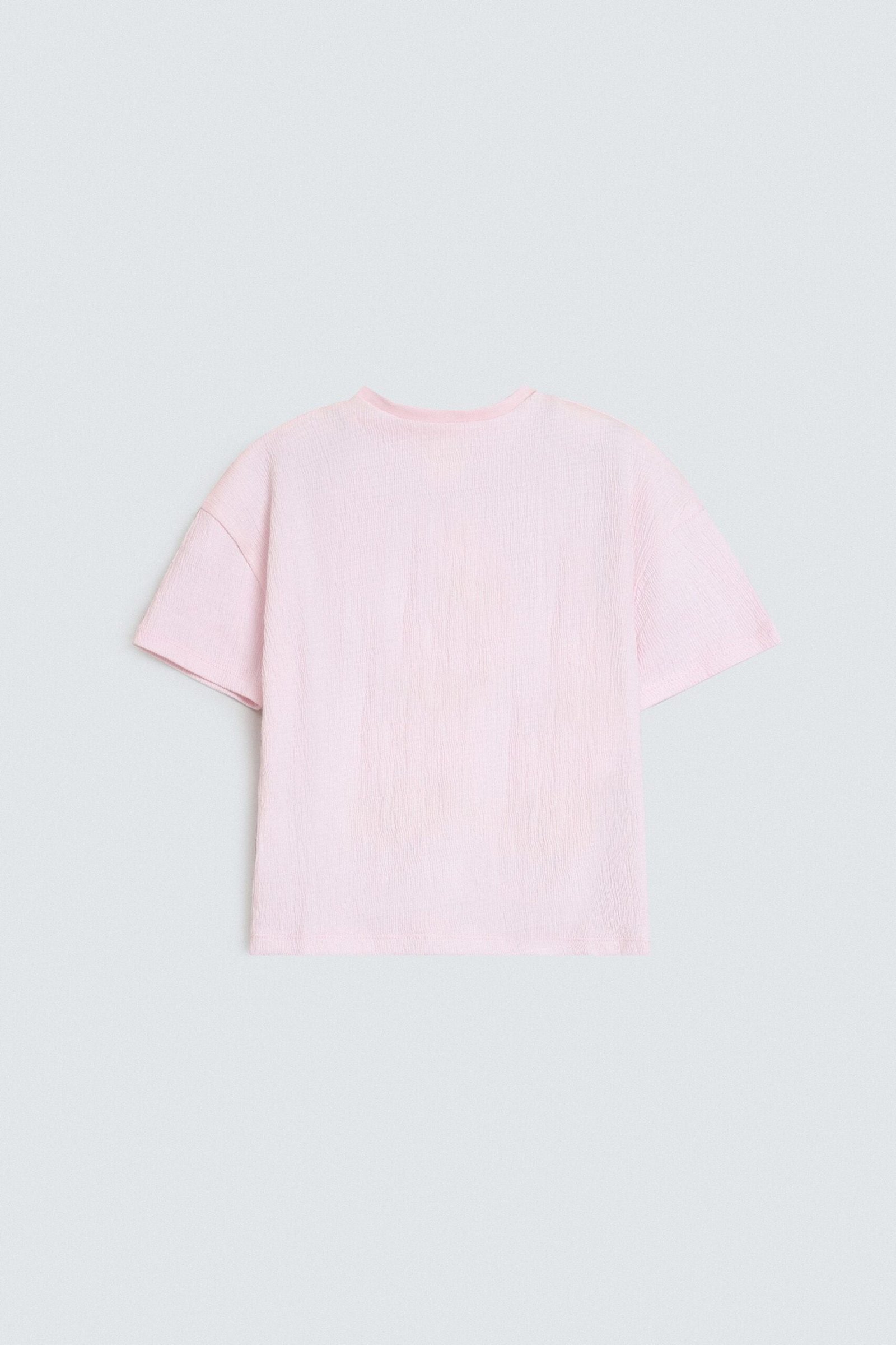 Cropped Graphic T-Shirt - Image 3
