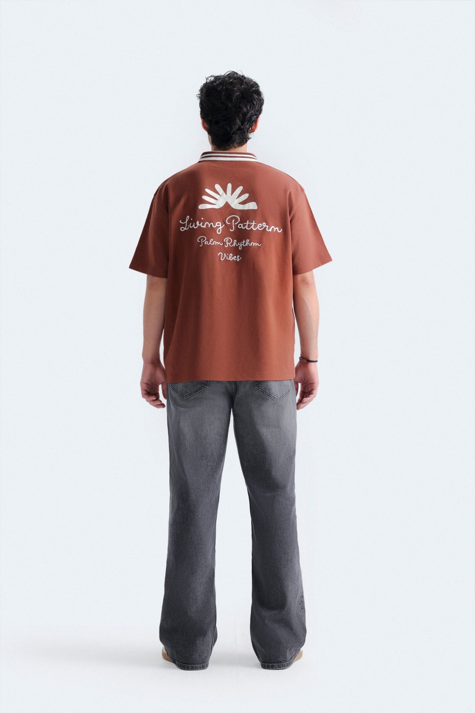 Flared Fit Jeans - Image 4