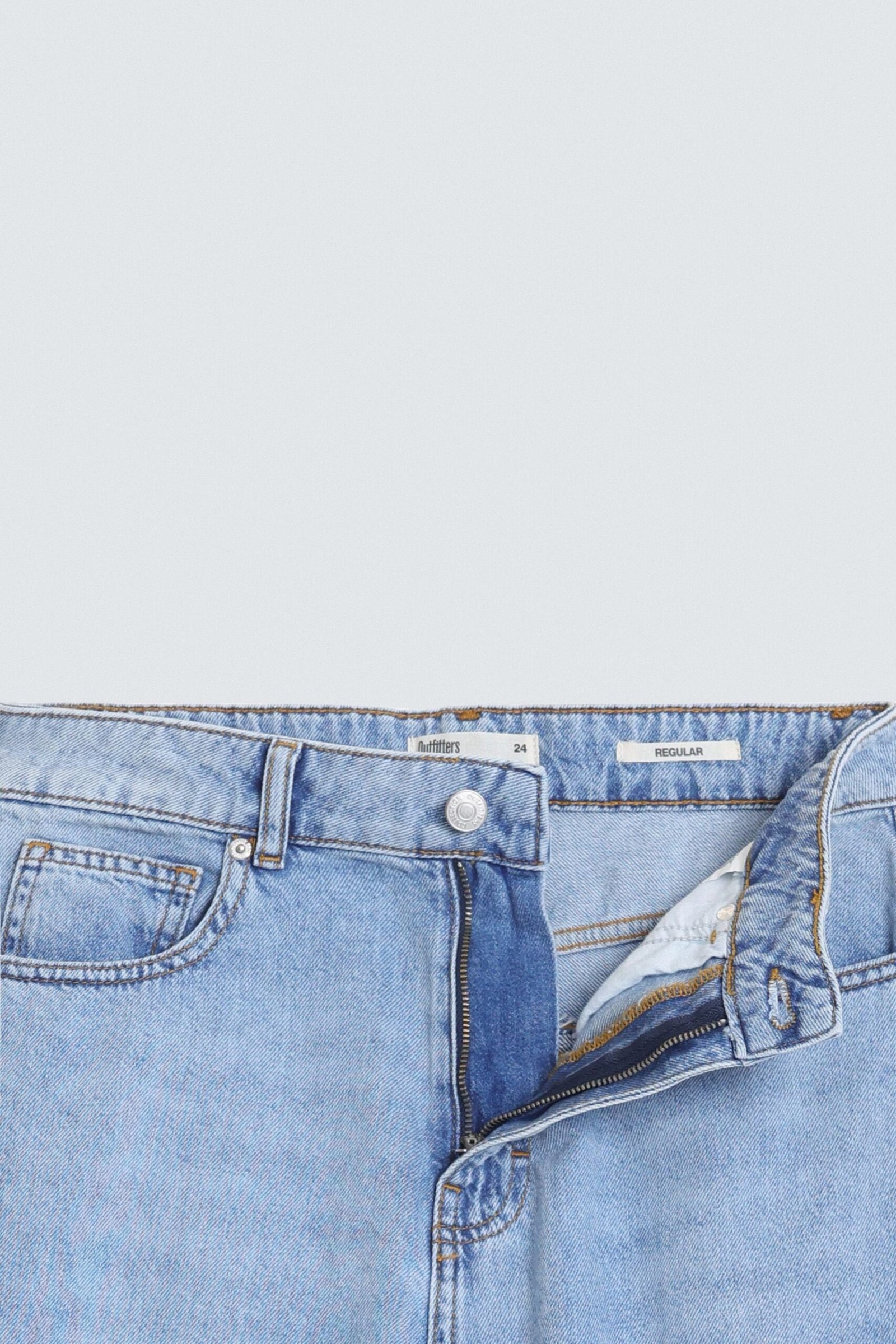 Bermuda Jorts - Image 7