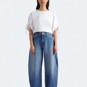 Barrel Fit Jeans With Belt Detail