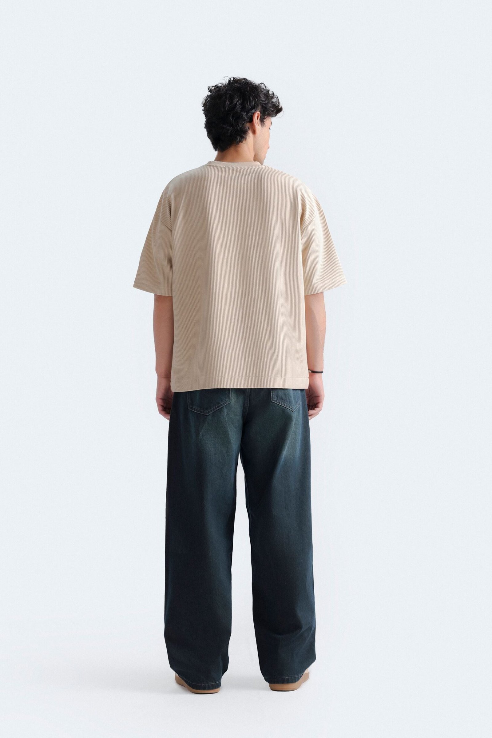 Baggy Fit Jeans - Image 12