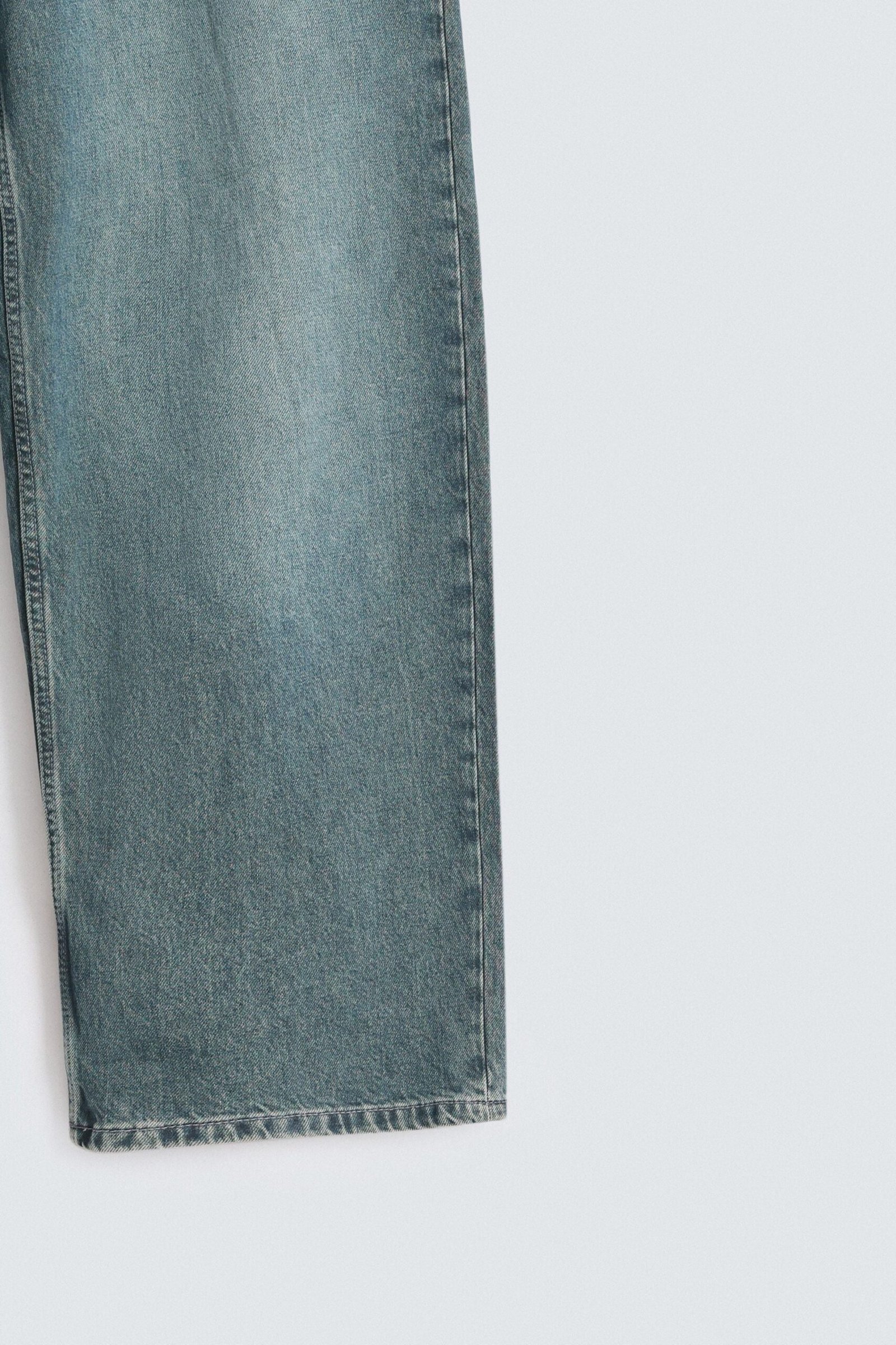 Baggy Fit Jeans - Image 7