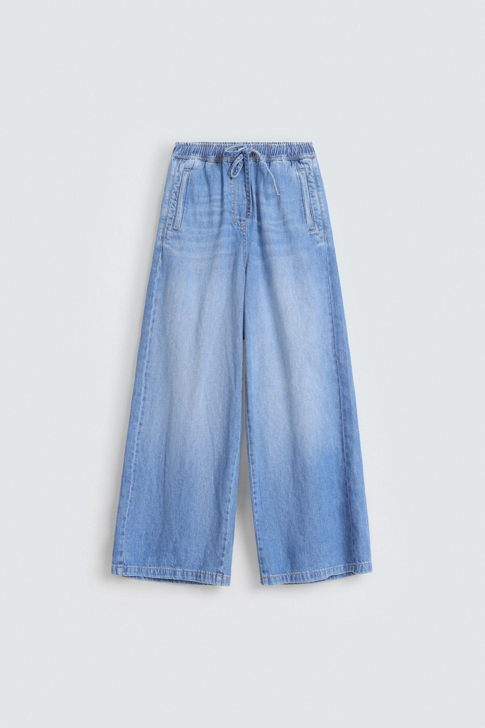 Extreme Wide Jeans - Image 12