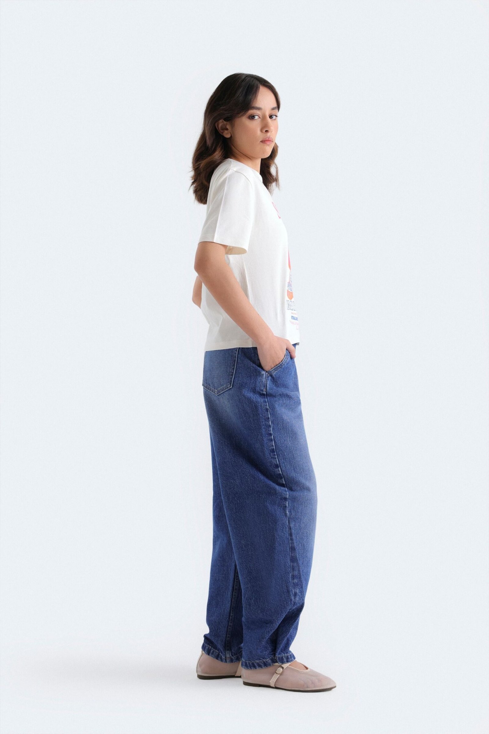 Balloon Fit Jeans - Image 4