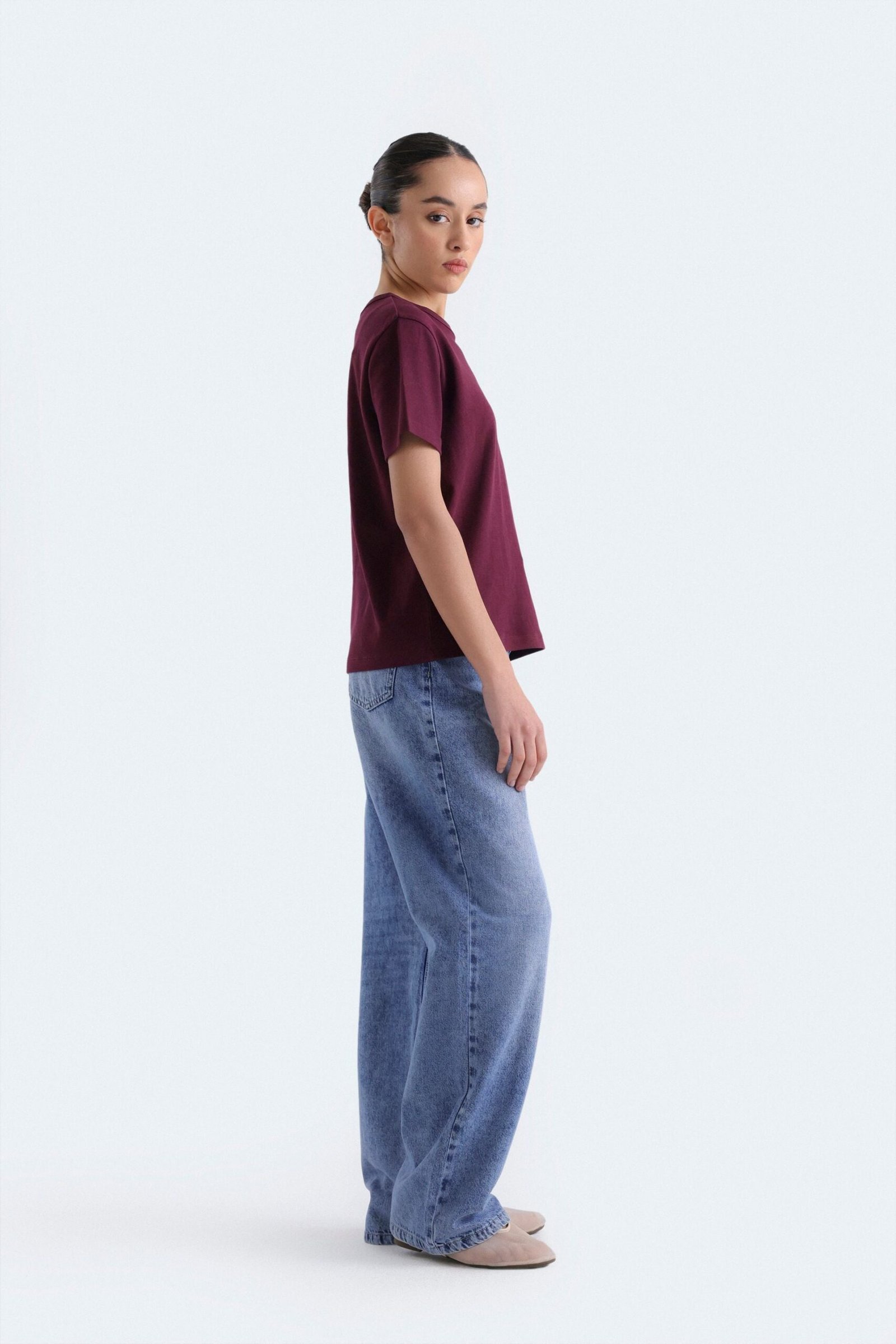 Mid Rise Straight Leg Jeans - Image 3