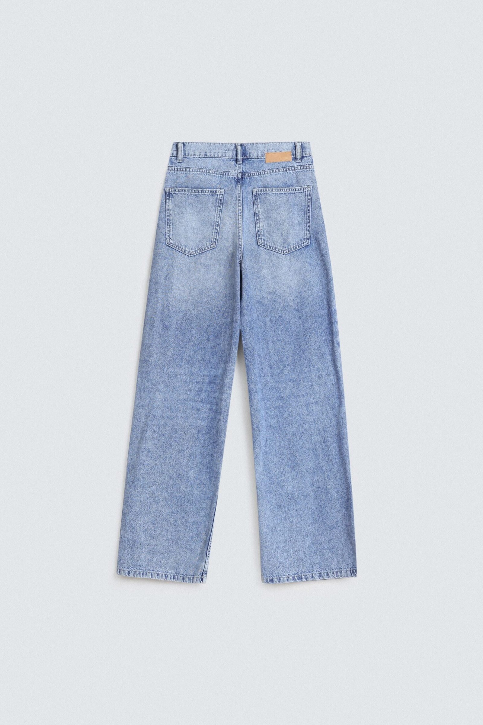 Mid Rise Straight Leg Jeans - Image 9