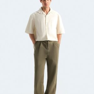 Relaxed Fit Pleated Pants