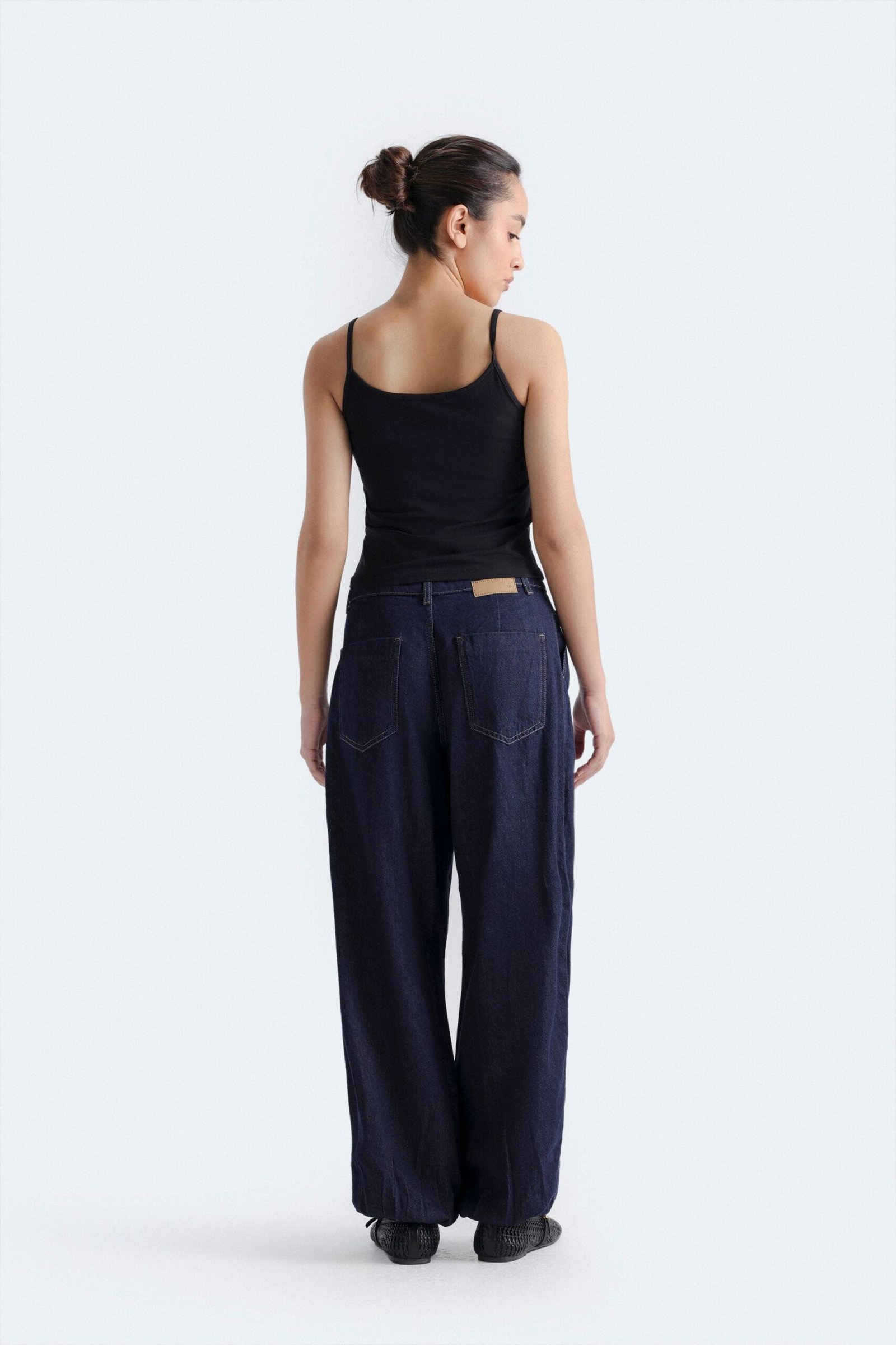 Balloon Fit Jeans - Image 4