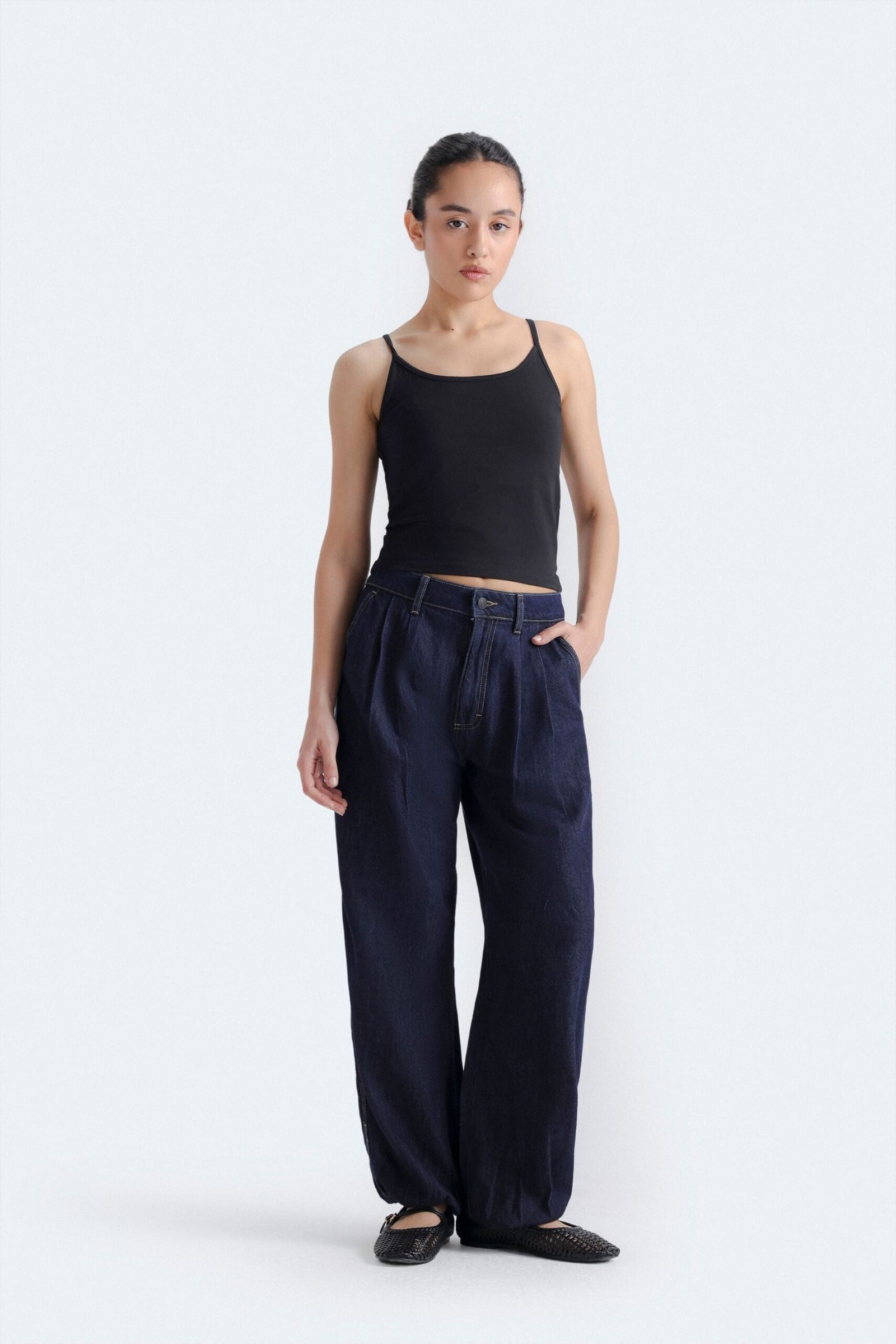 Balloon Fit Jeans
