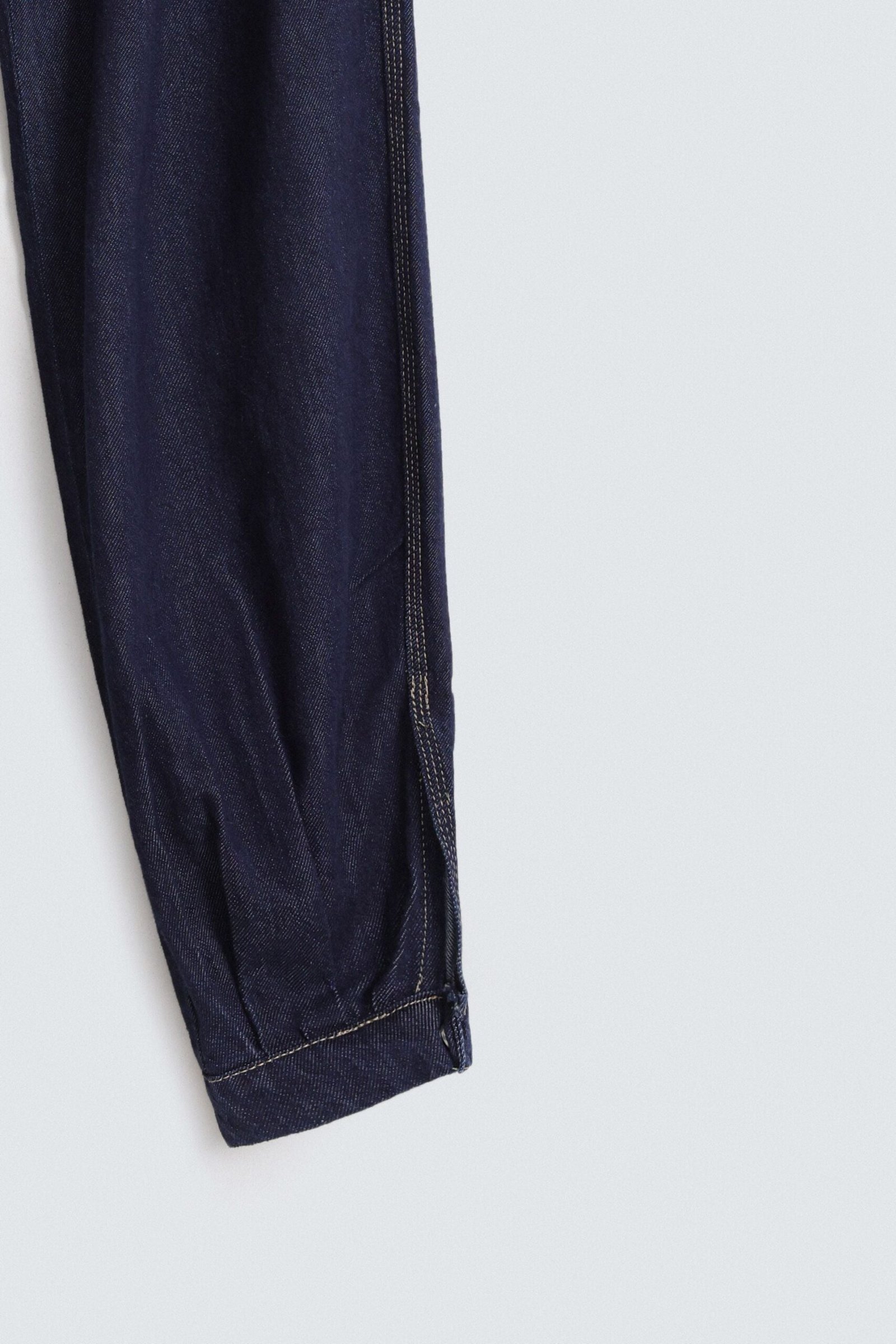 Balloon Fit Jeans - Image 8