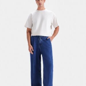 Baggy Fit Pleated Jeans