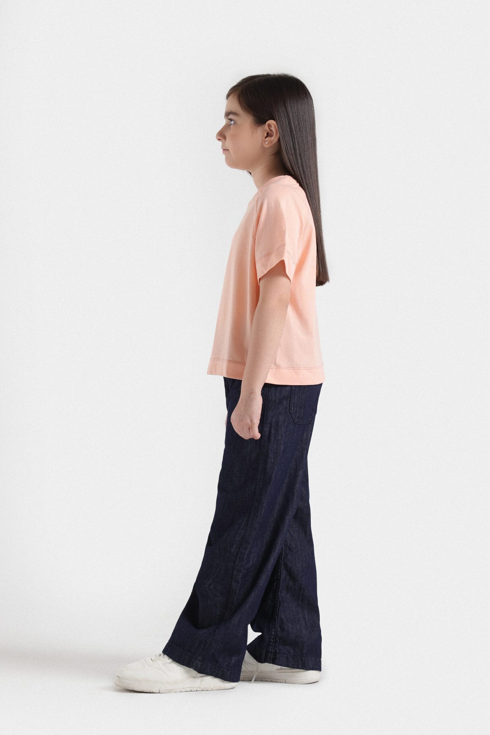 Basic Raglan Sleeves T-Shirt - Image 5