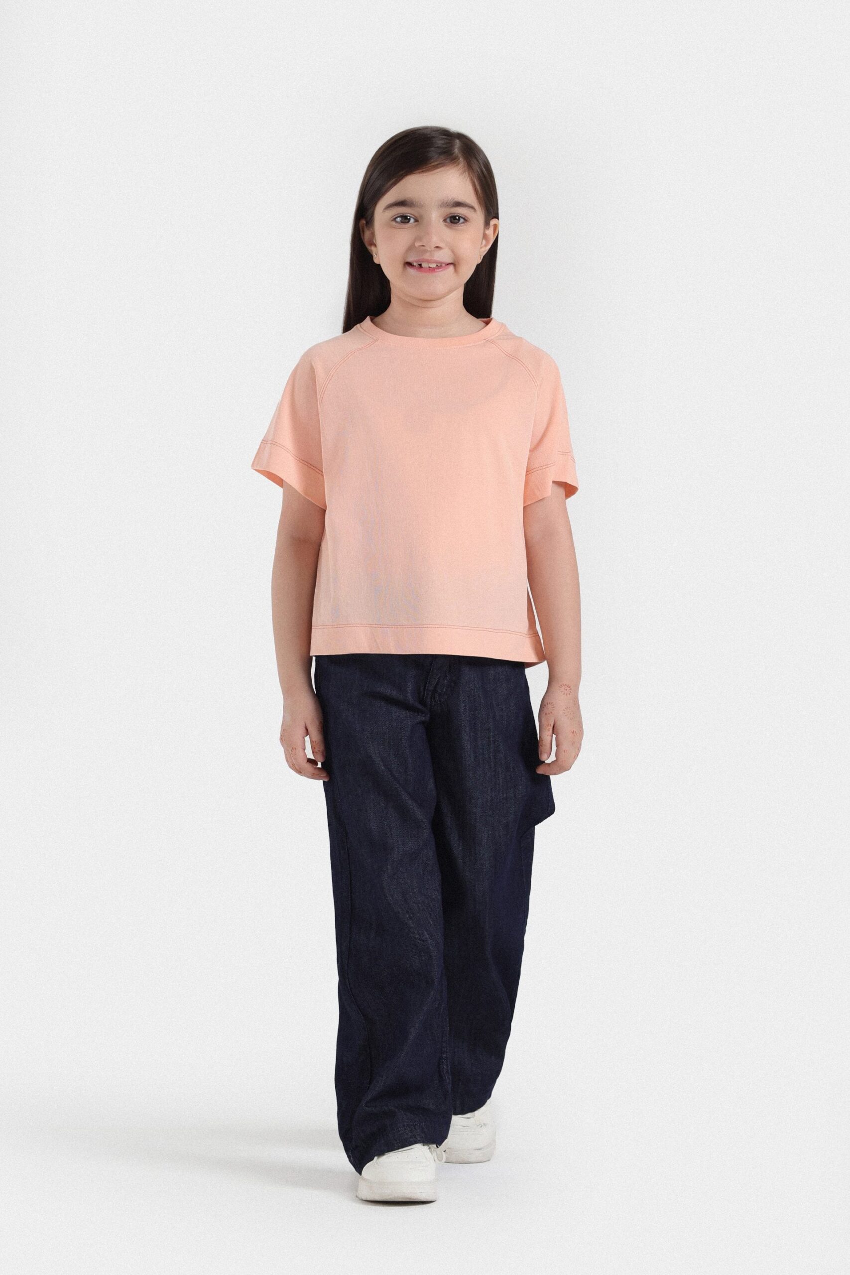 Basic Raglan Sleeves T-Shirt - Image 4