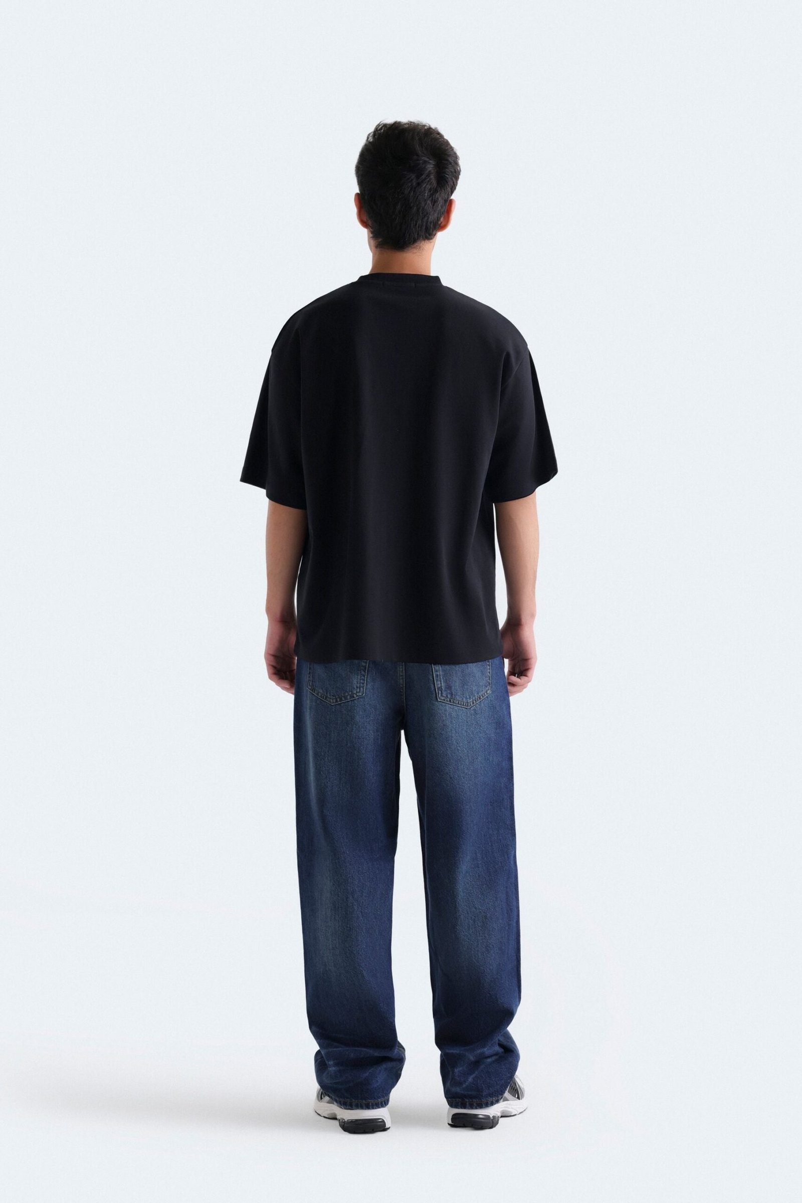 Baggy Fit Jeans - Image 4
