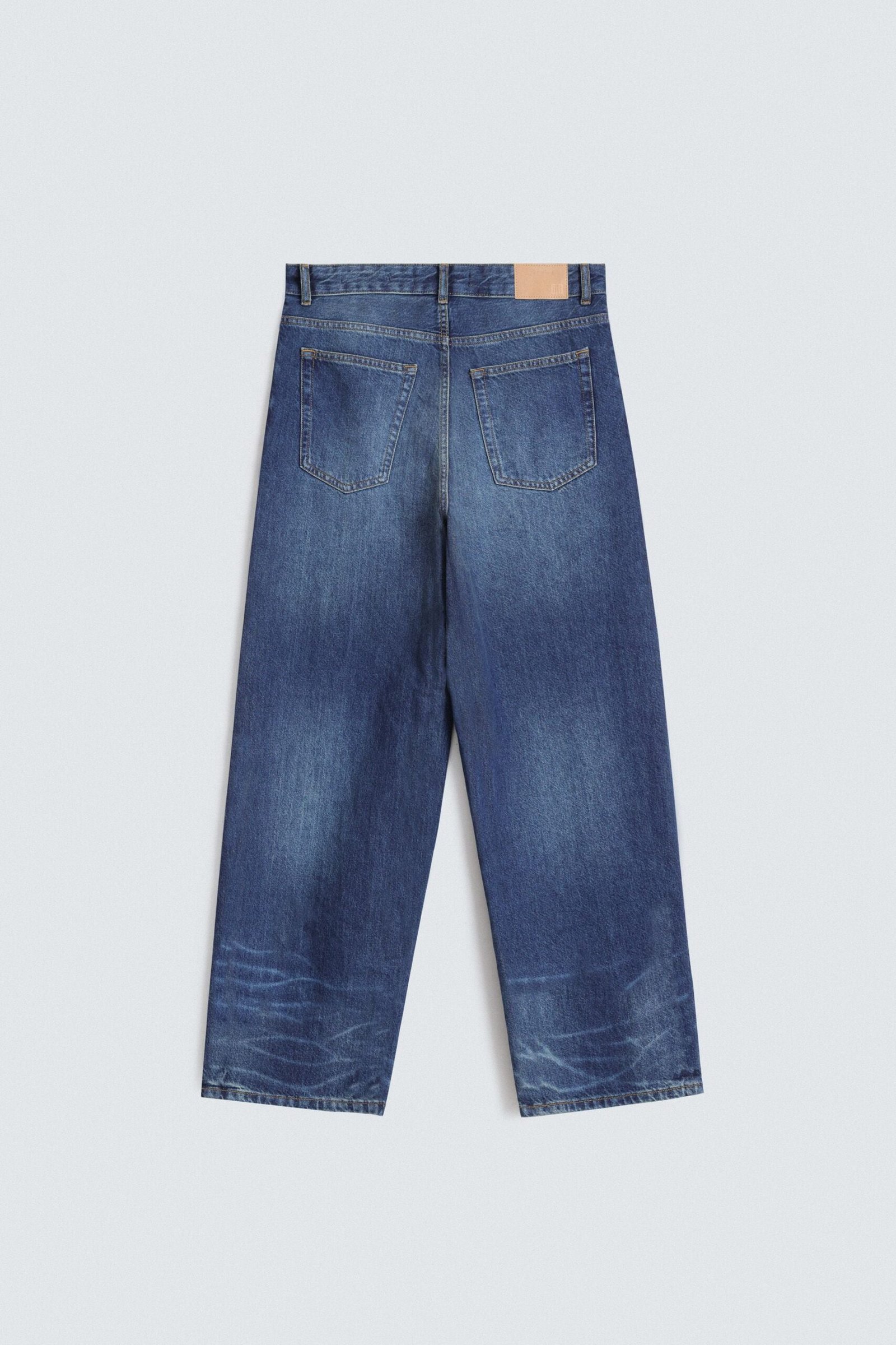 Baggy Fit Jeans - Image 9