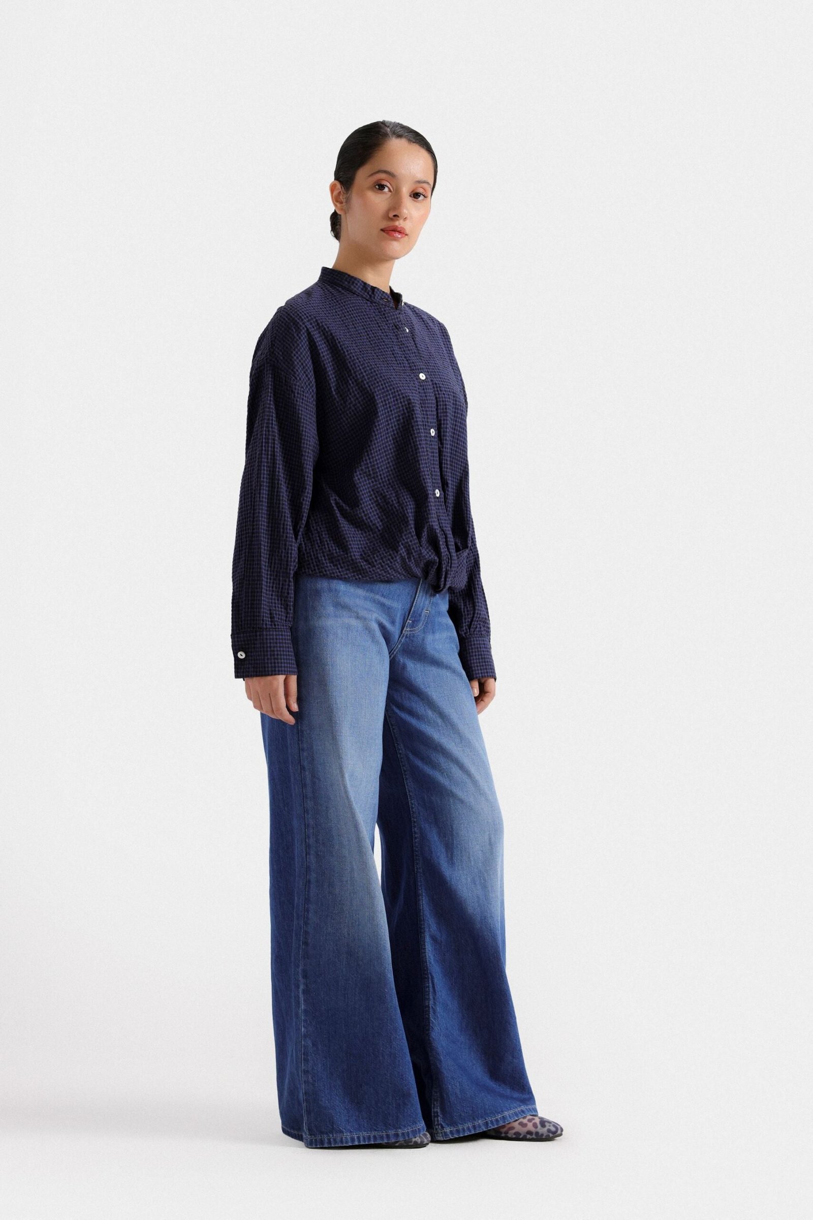 Cropped Checkered Shirt - Image 3
