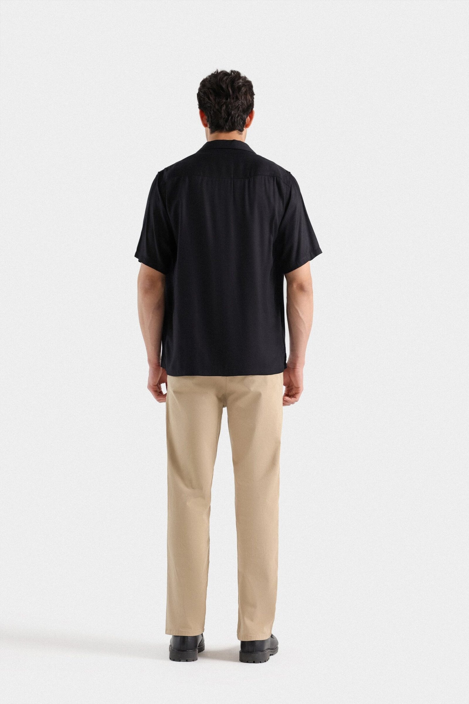 Resort Collar Shirt - Image 9