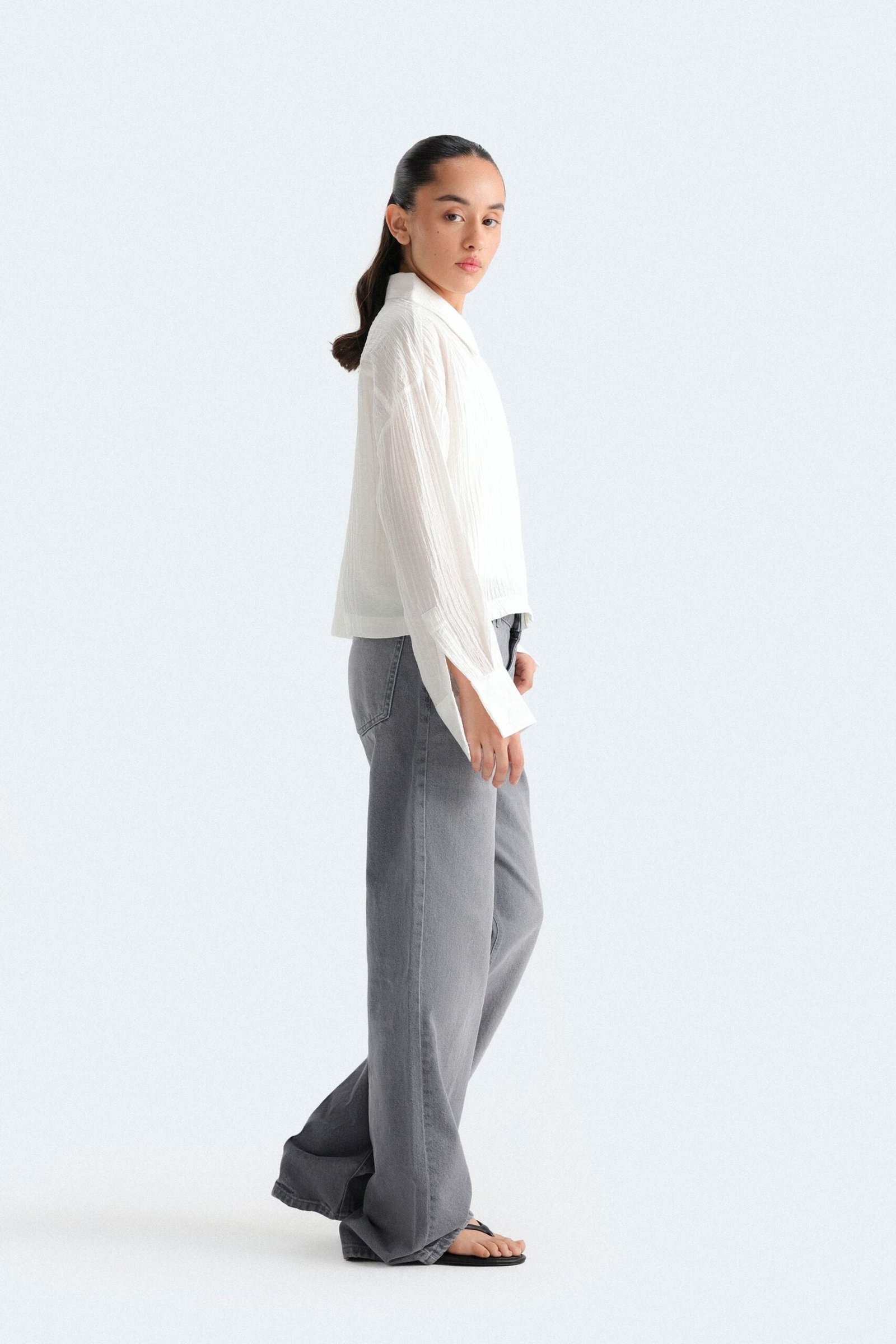 Super Cropped Textured Shirt - Image 3