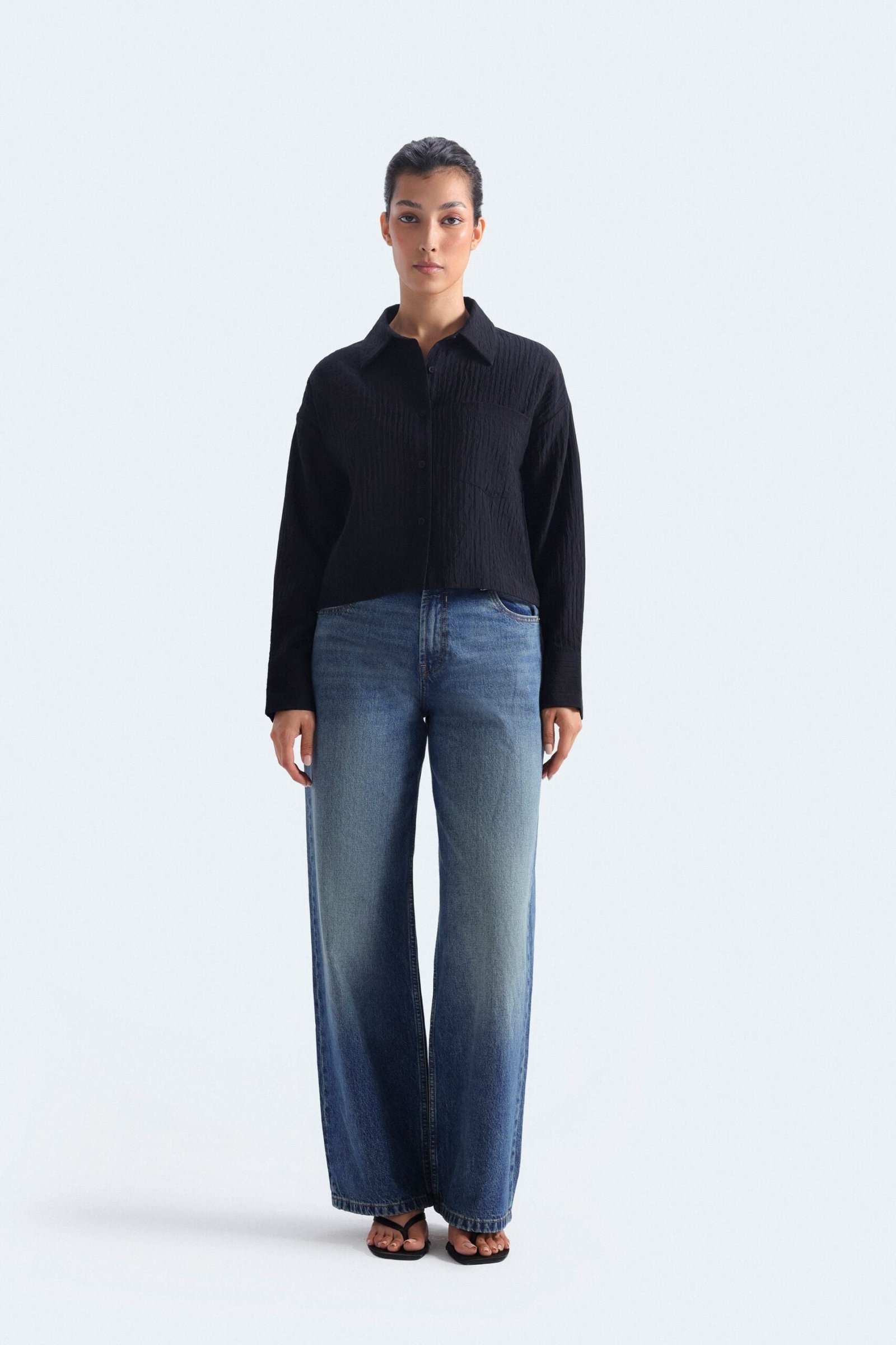 Super Cropped Textured Shirt - Image 8