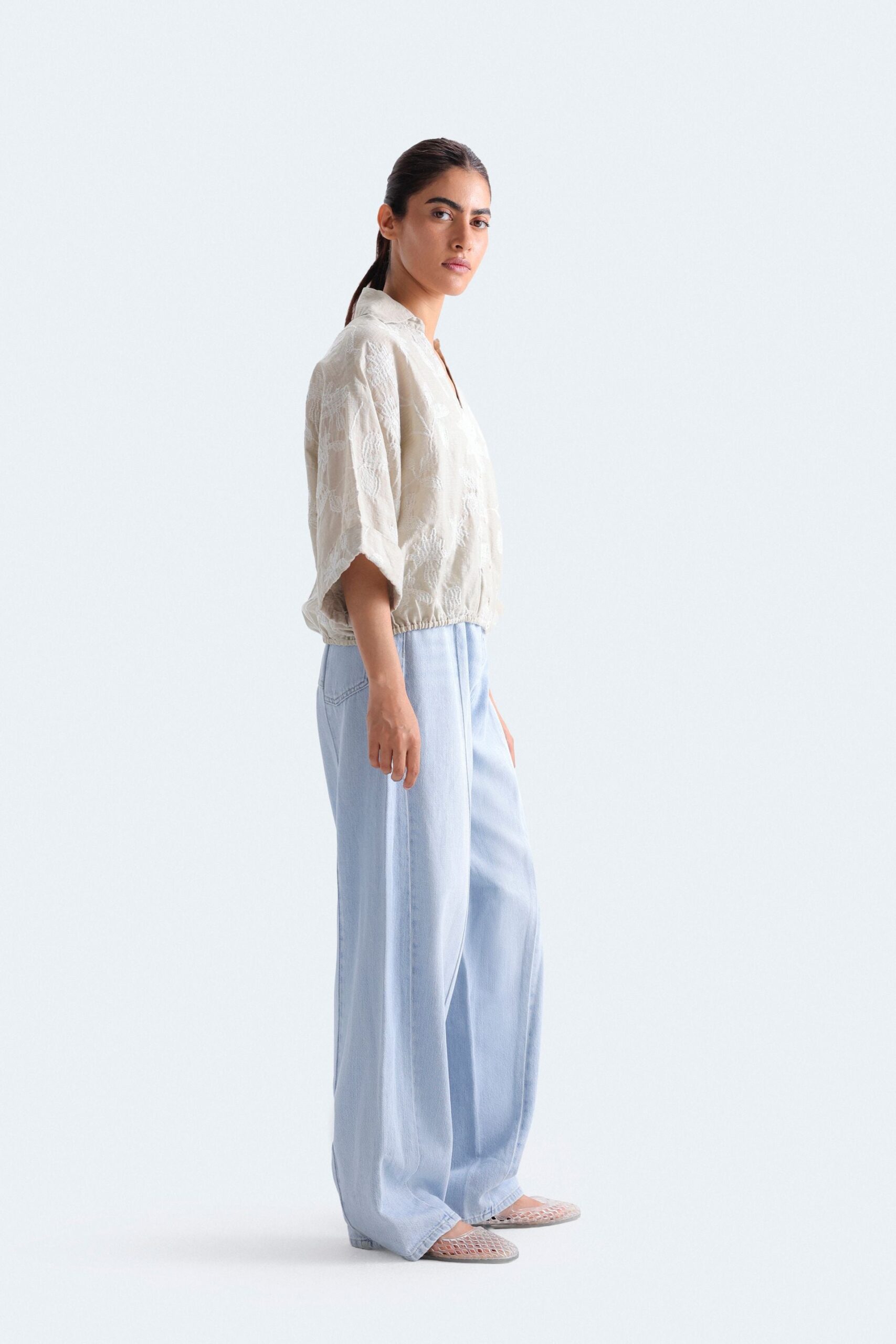 Cropped Embroidered Blouse - Image 3