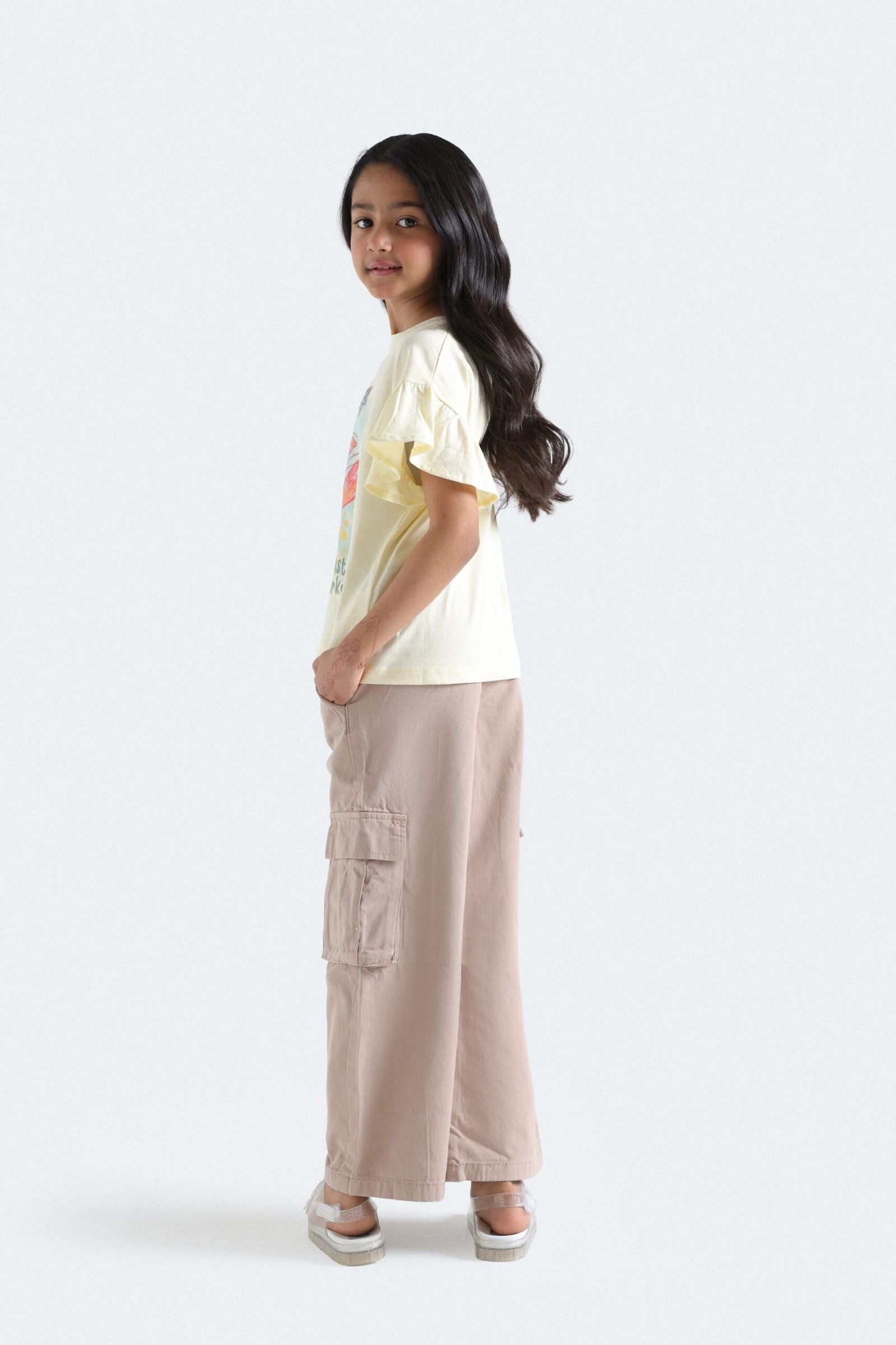 Cropped Graphic T-Shirt - Image 6