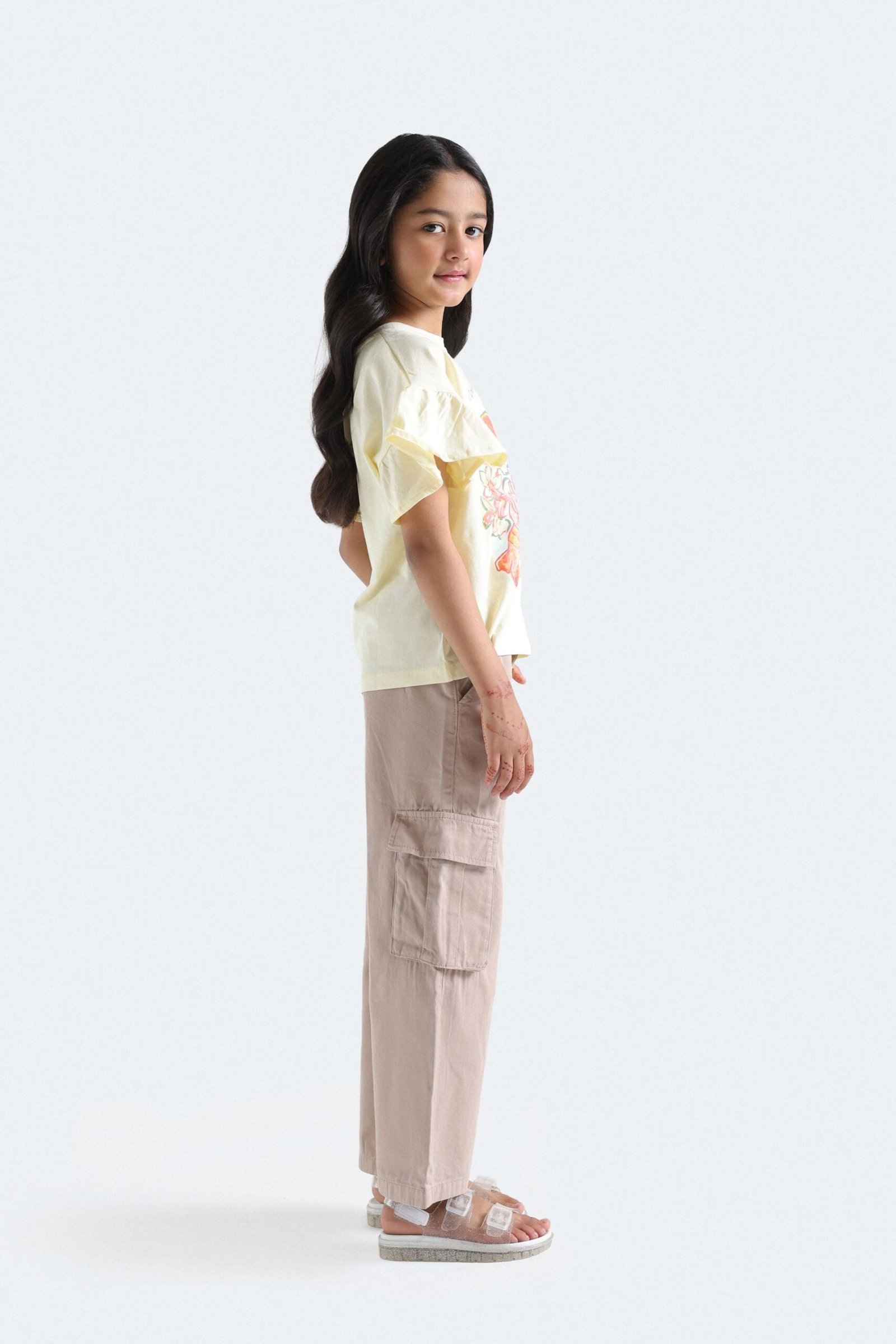 Cropped Graphic T-Shirt - Image 5