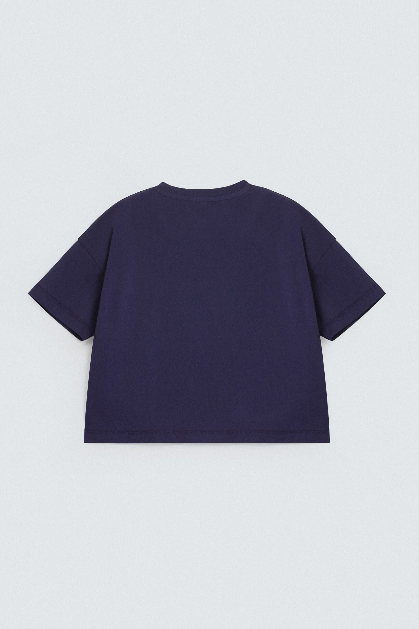 Super Cropped Graphic T-Shirt - Image 3