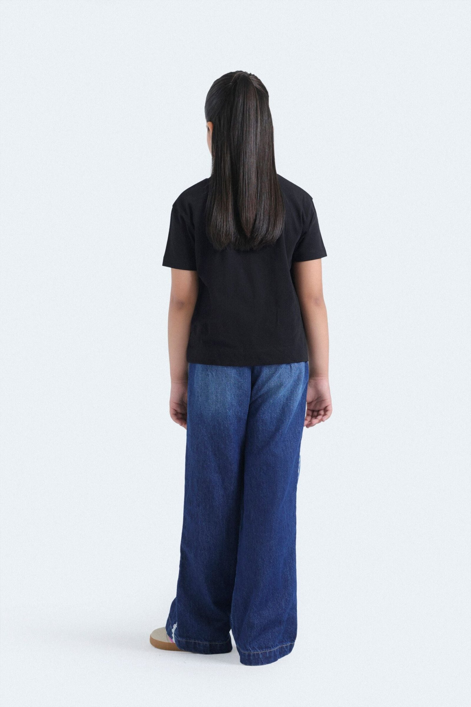 Cropped Embroidered T-Shirt - Image 6