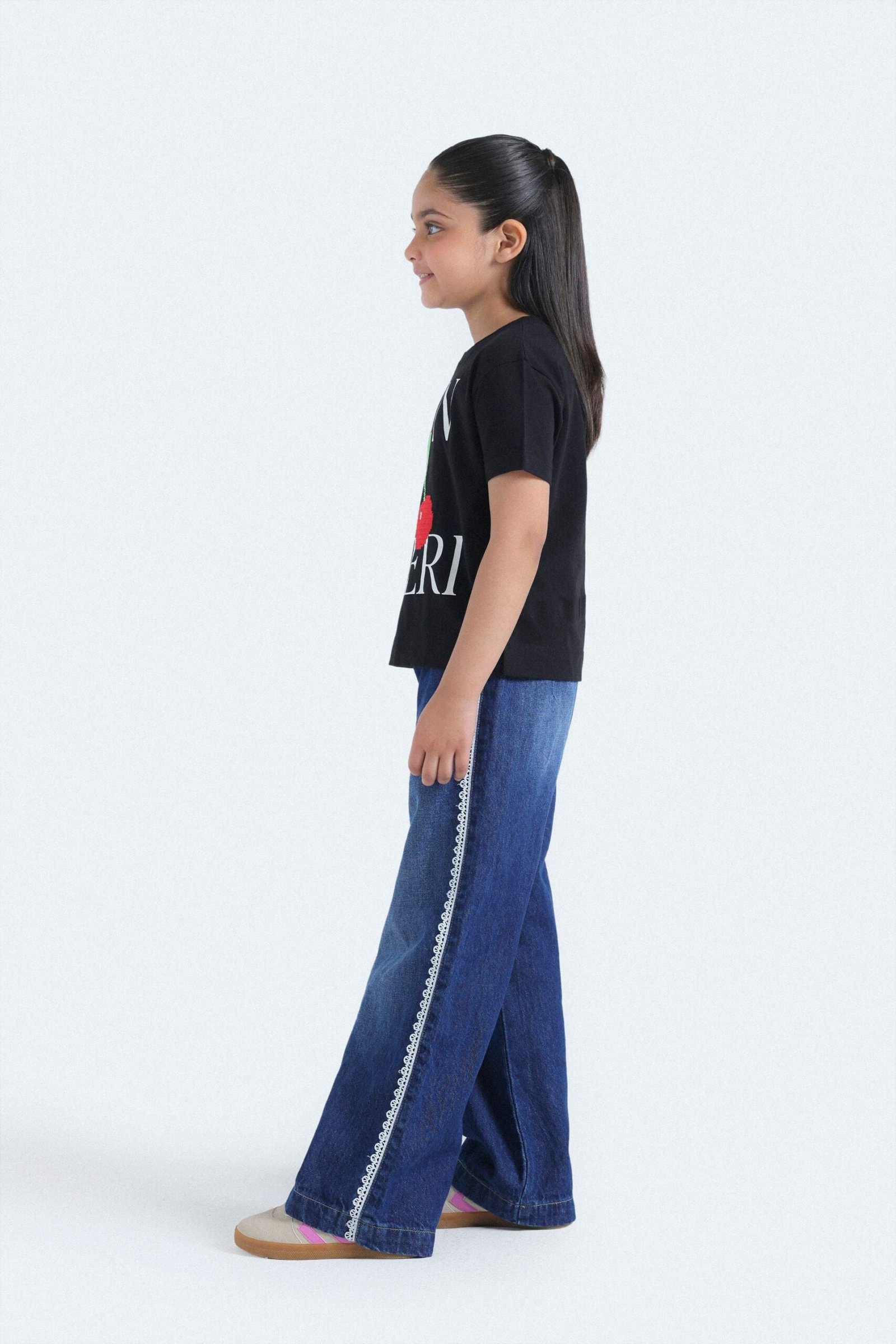 Cropped Embroidered T-Shirt - Image 5